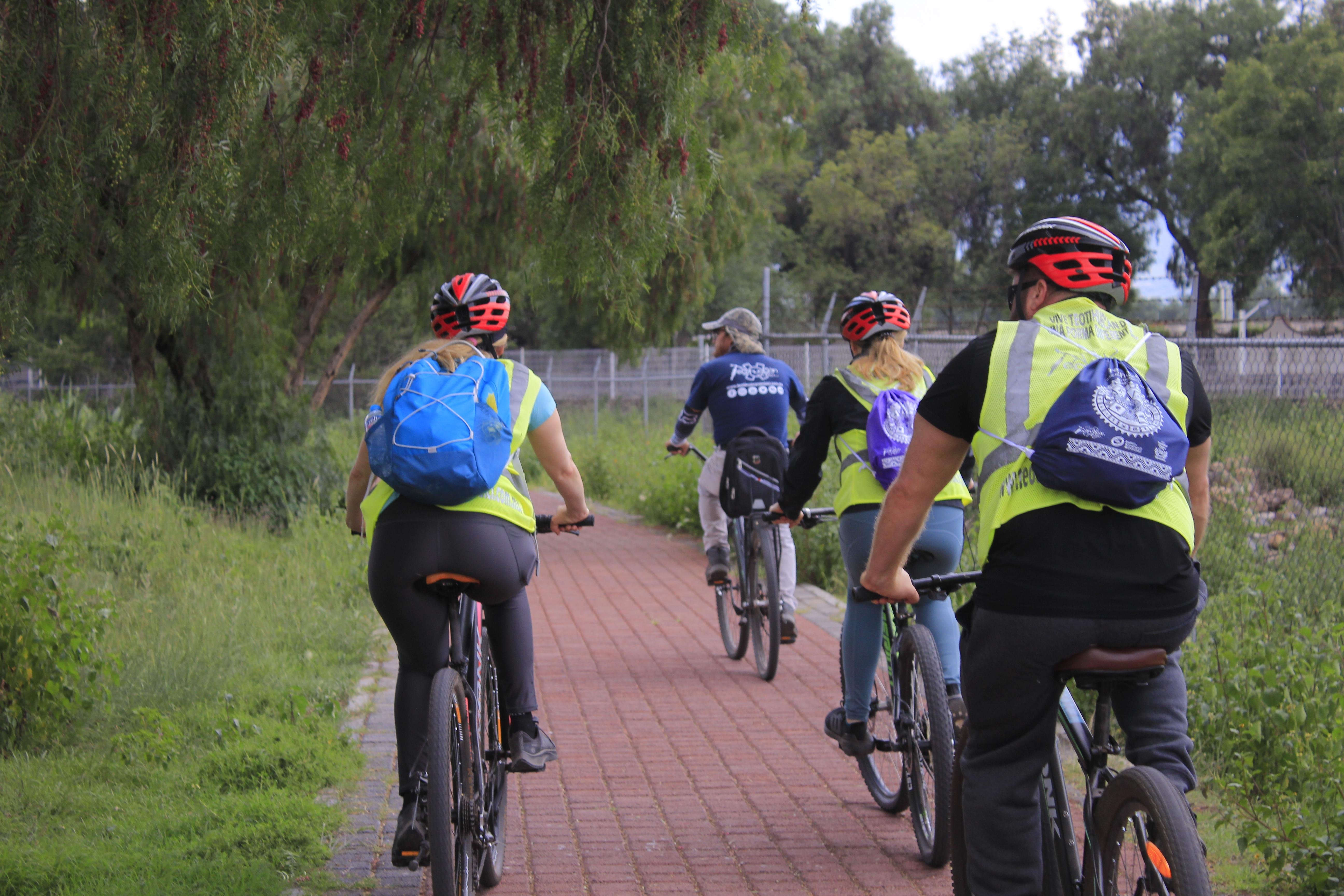 Teotihuacan Pyramids Cycling and Cultural Discovery Tour