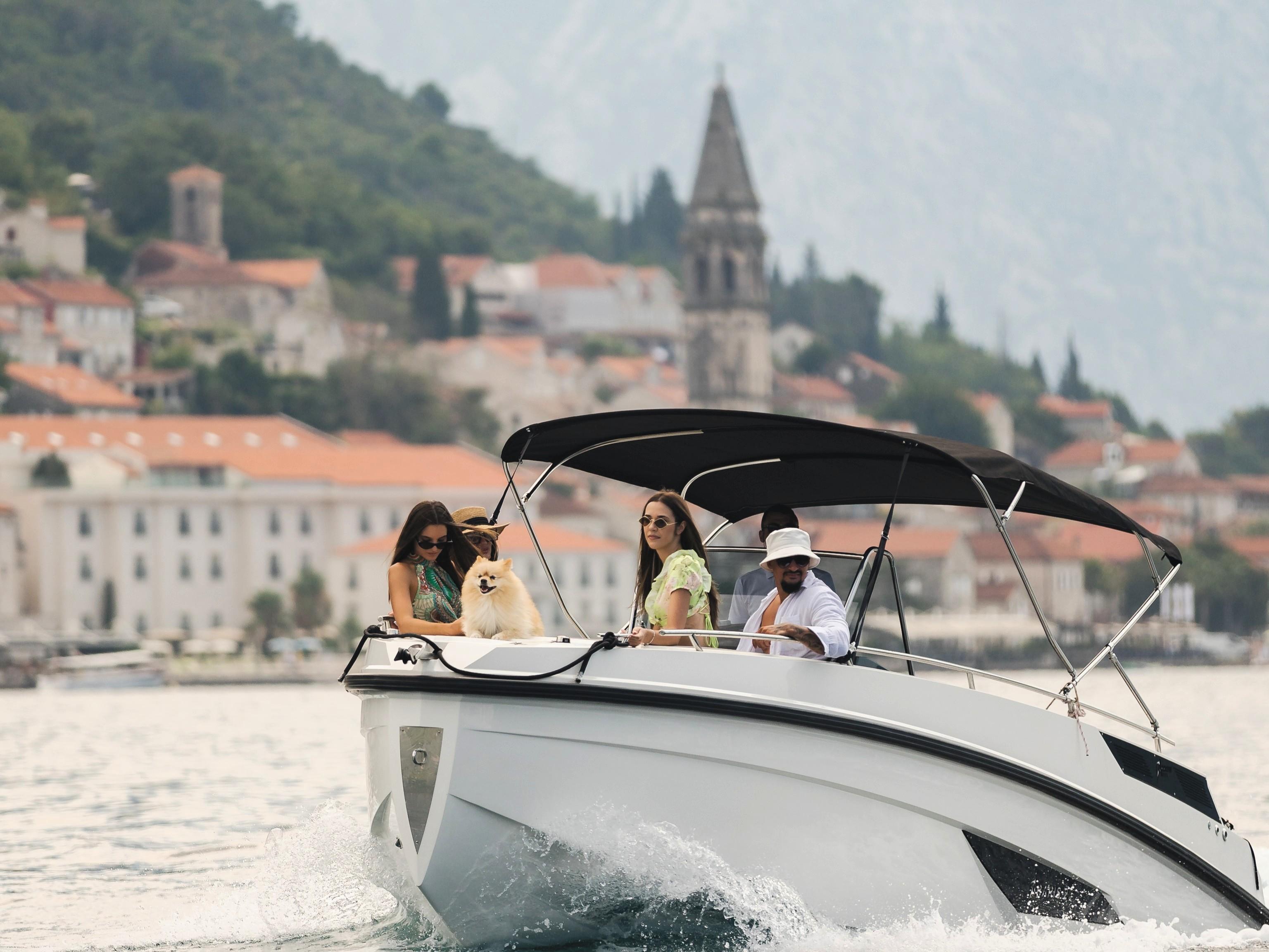 Perast boat tour to Our Lady of the Rocks — image 3