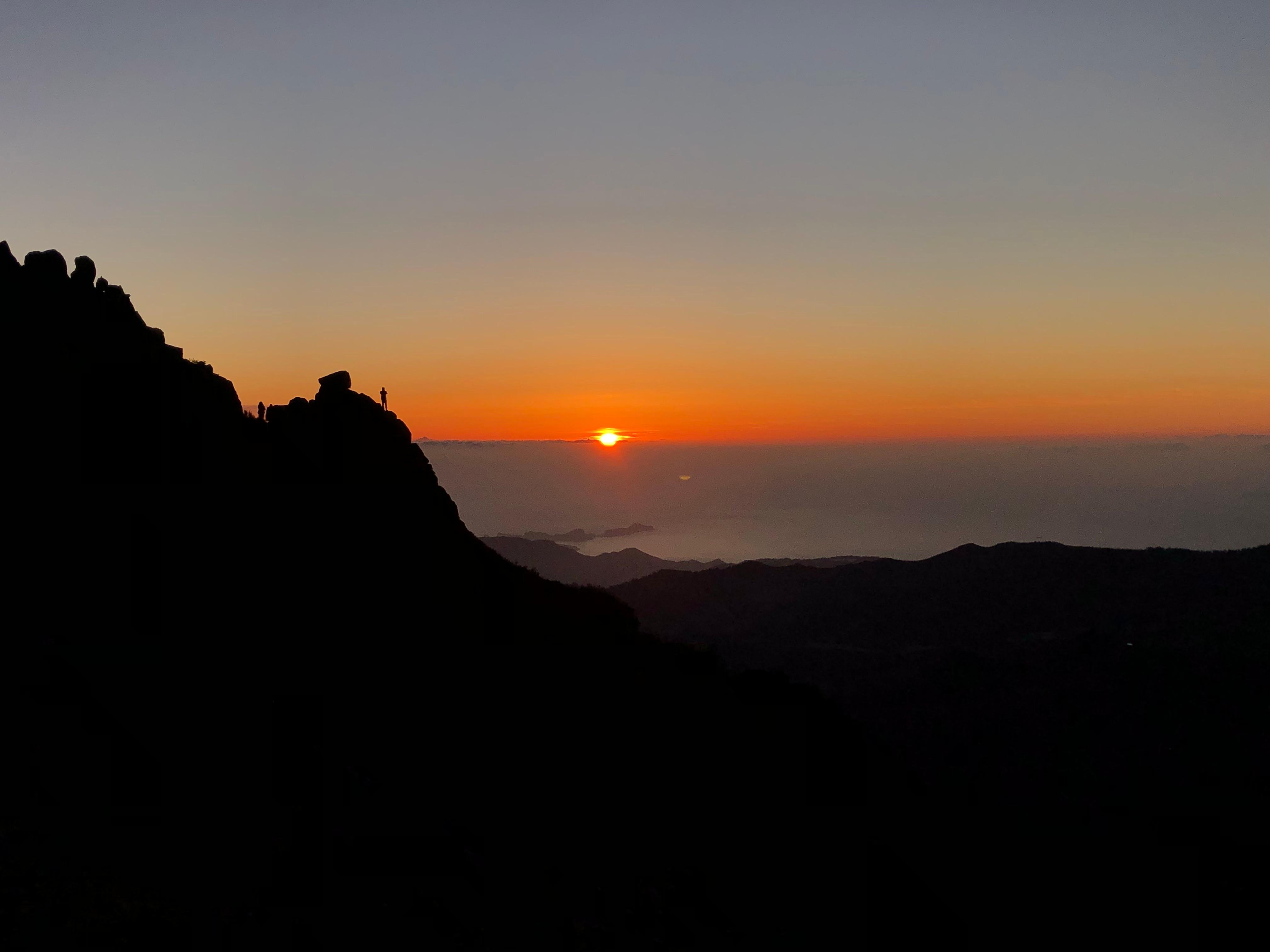 Madeira: Sunrise at Pico do Arieiro & Larano Trail Hike