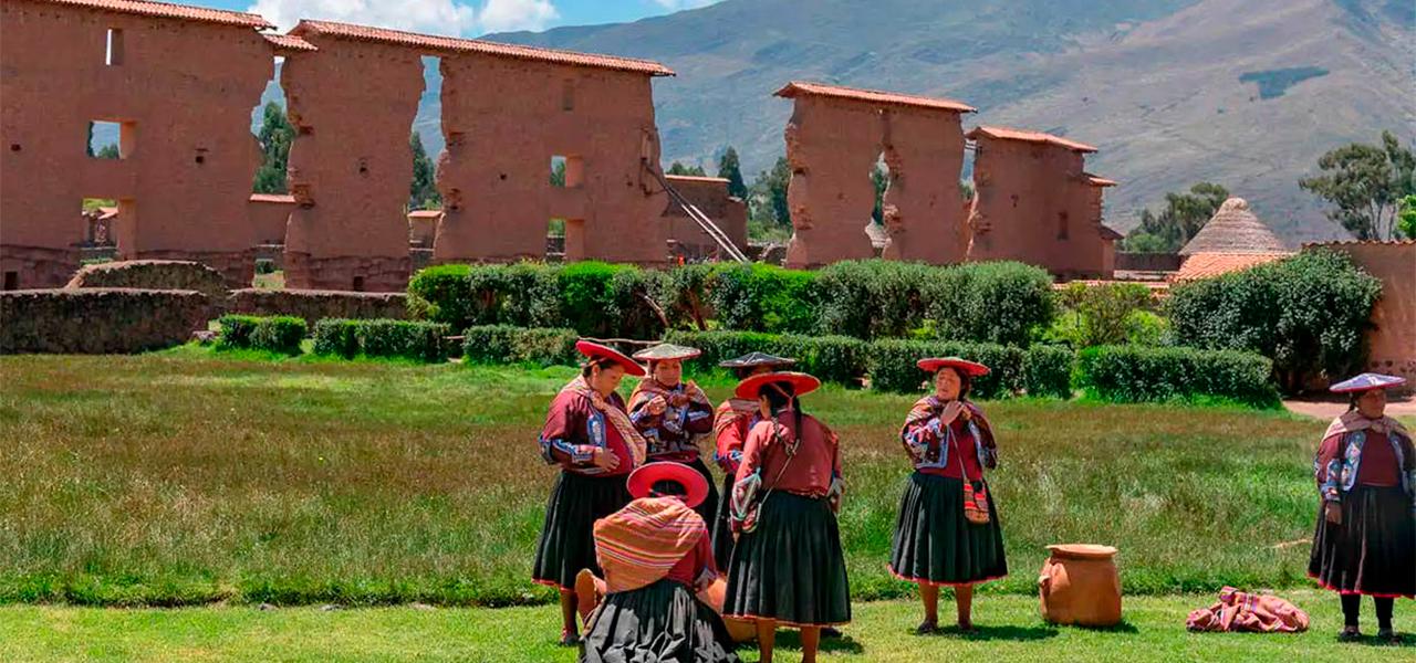 Cusco to Puno Route of the Sun bus — image 5