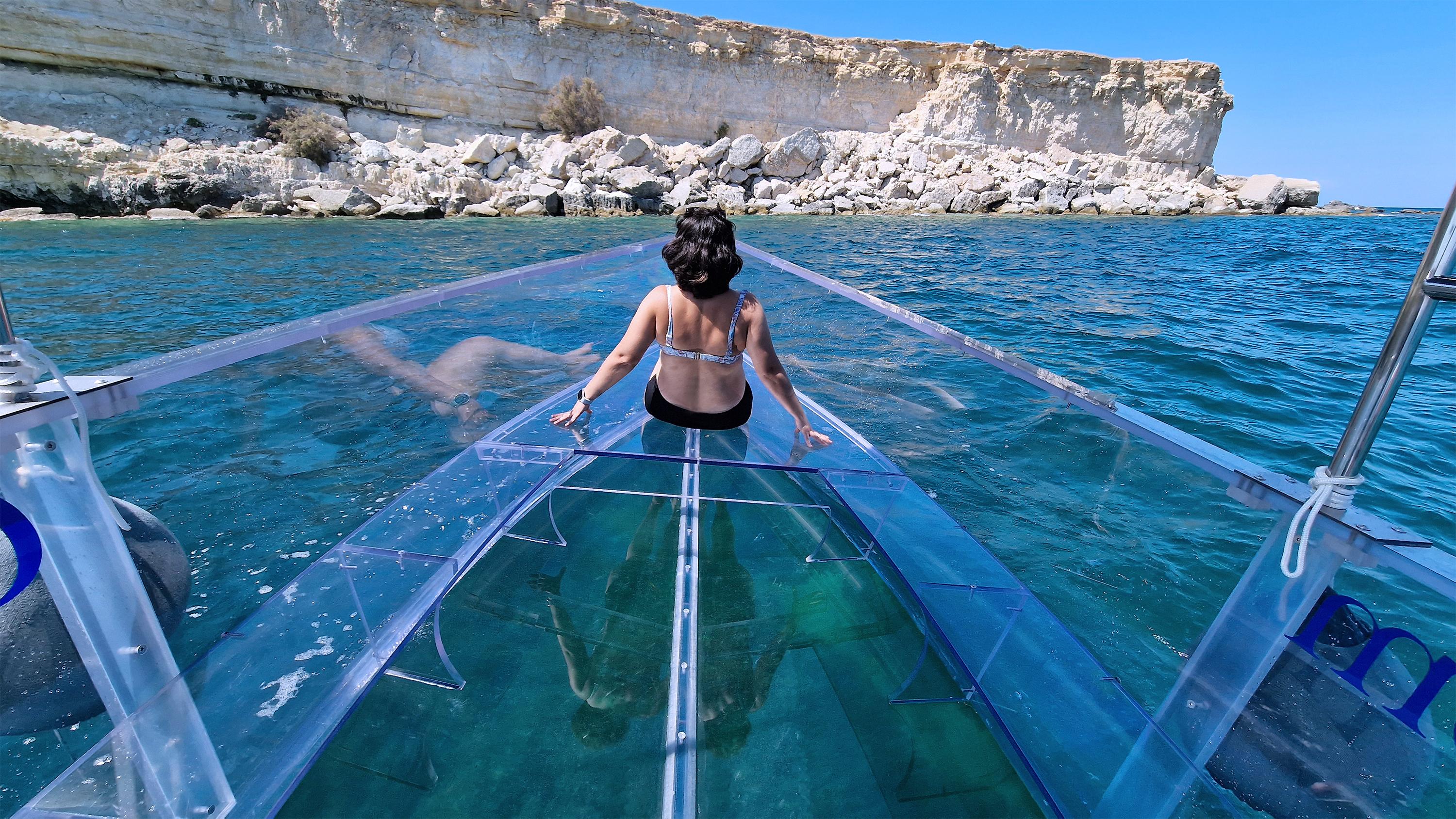 Syracuse: Coast and Sea Caves Full Transparent Boat Tour