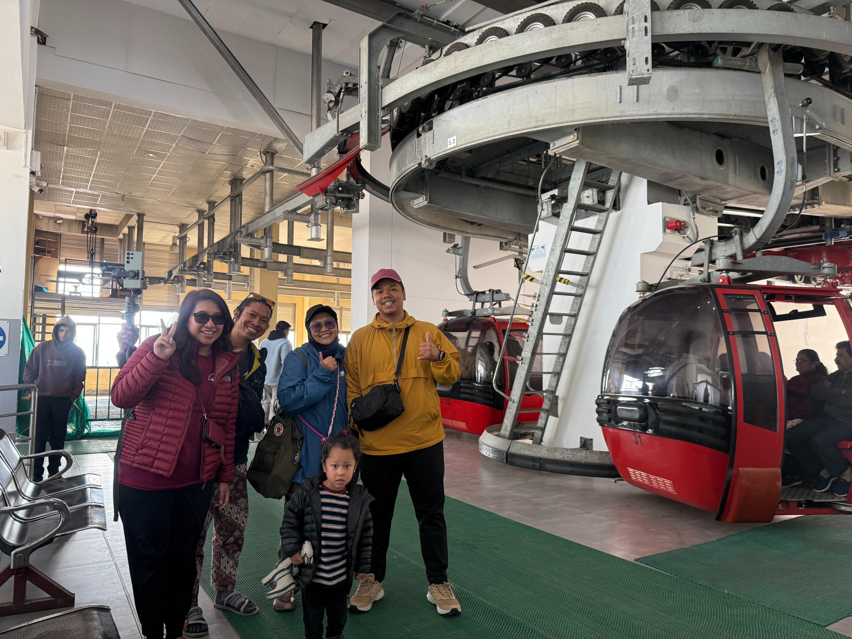 Chandragiri Hills & Monkey Temple Guided Tour