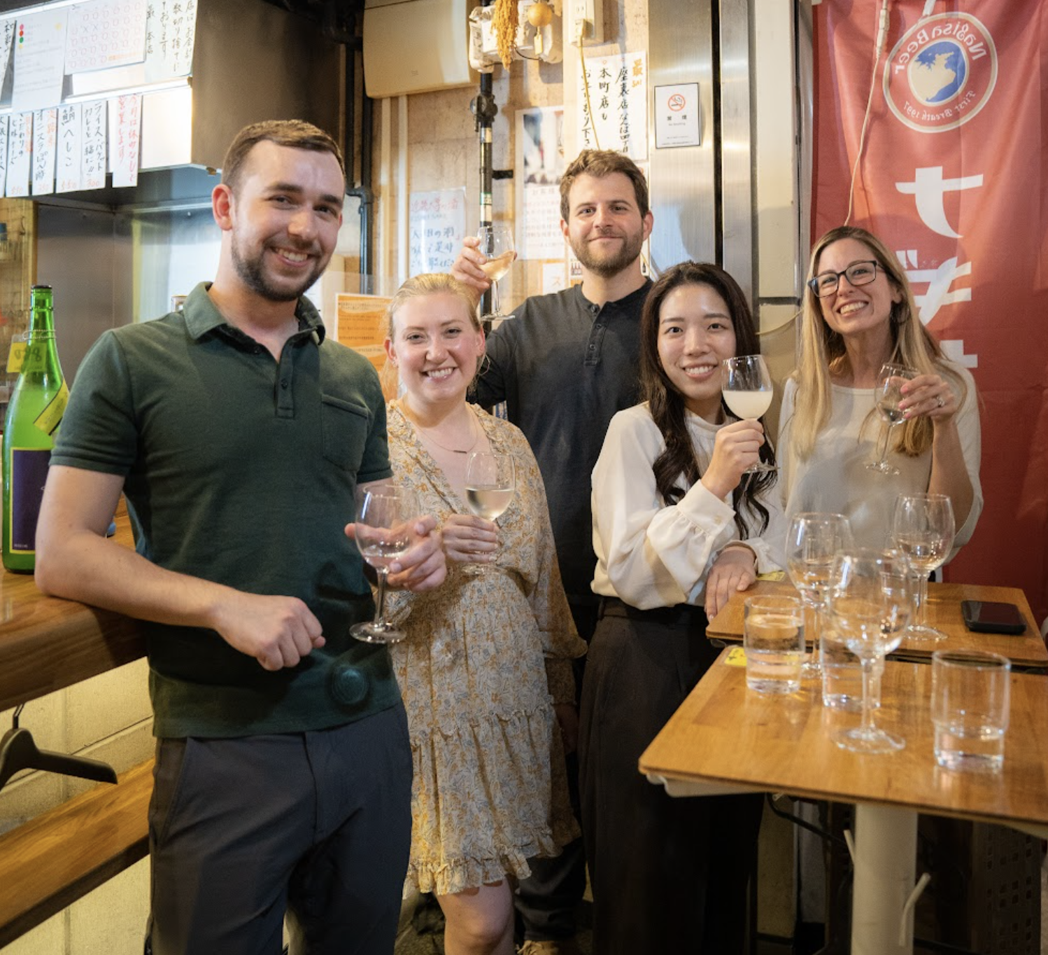 Osaka: Dotombori Gastronomy & Local Pub Crawl