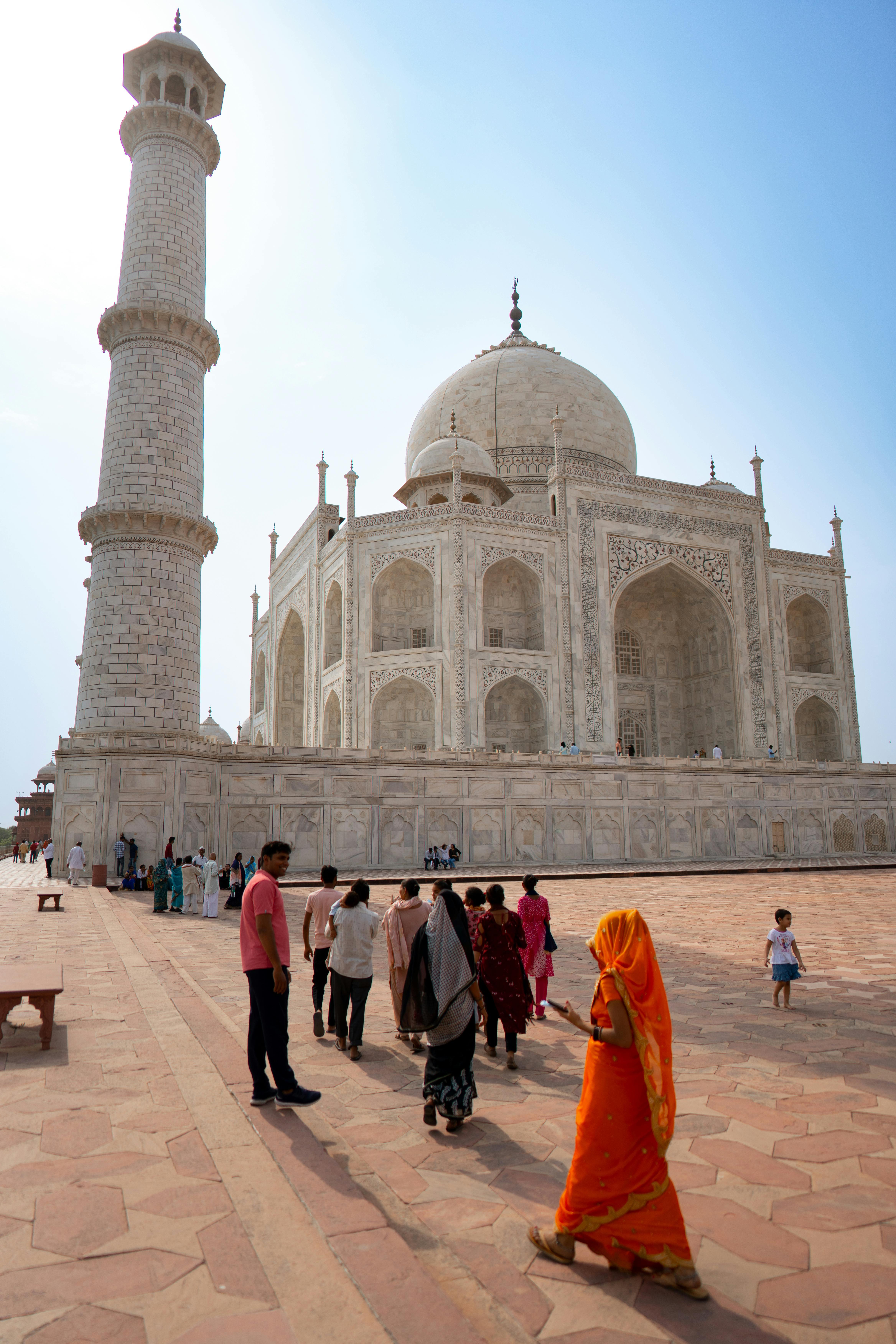 Taj Mahal Sunset Tour with Skip-the-Line Entry & Hotel Pickup
