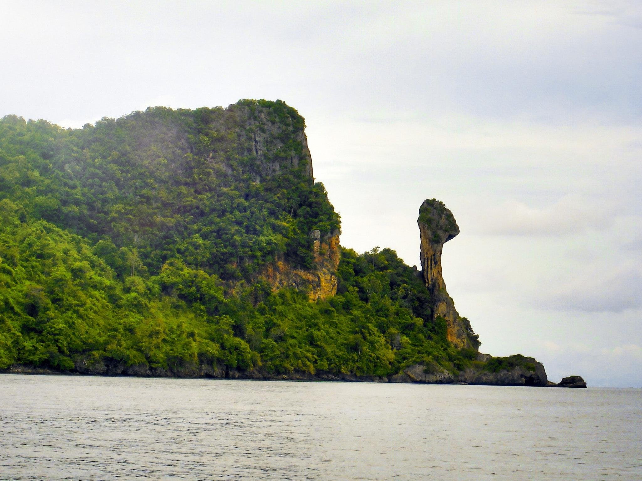 Krabi 4-Island Longtail Boat Day Trip with Lunch
