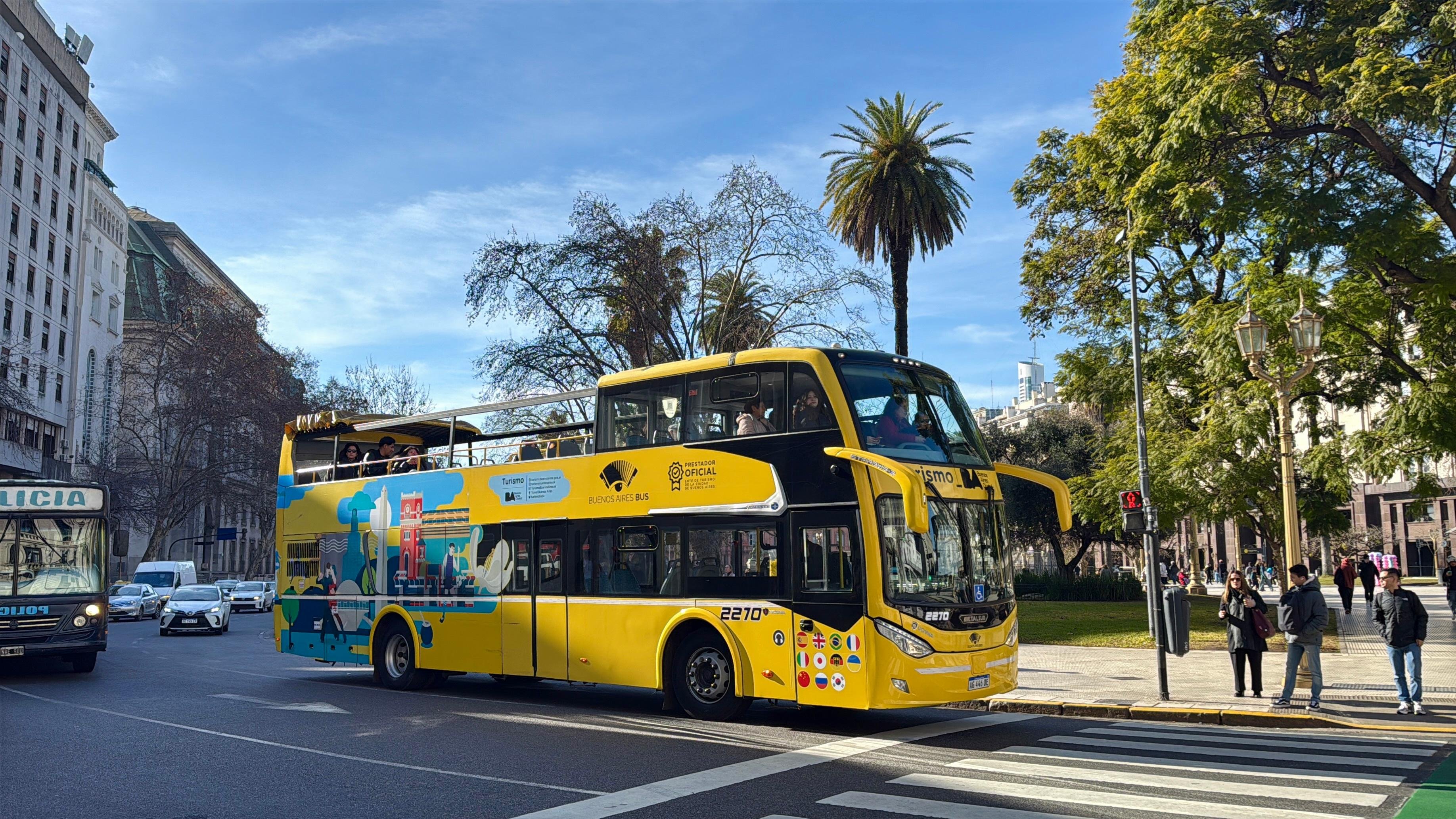 Buenos Aires Hop-On Hop-Off Bus Tour