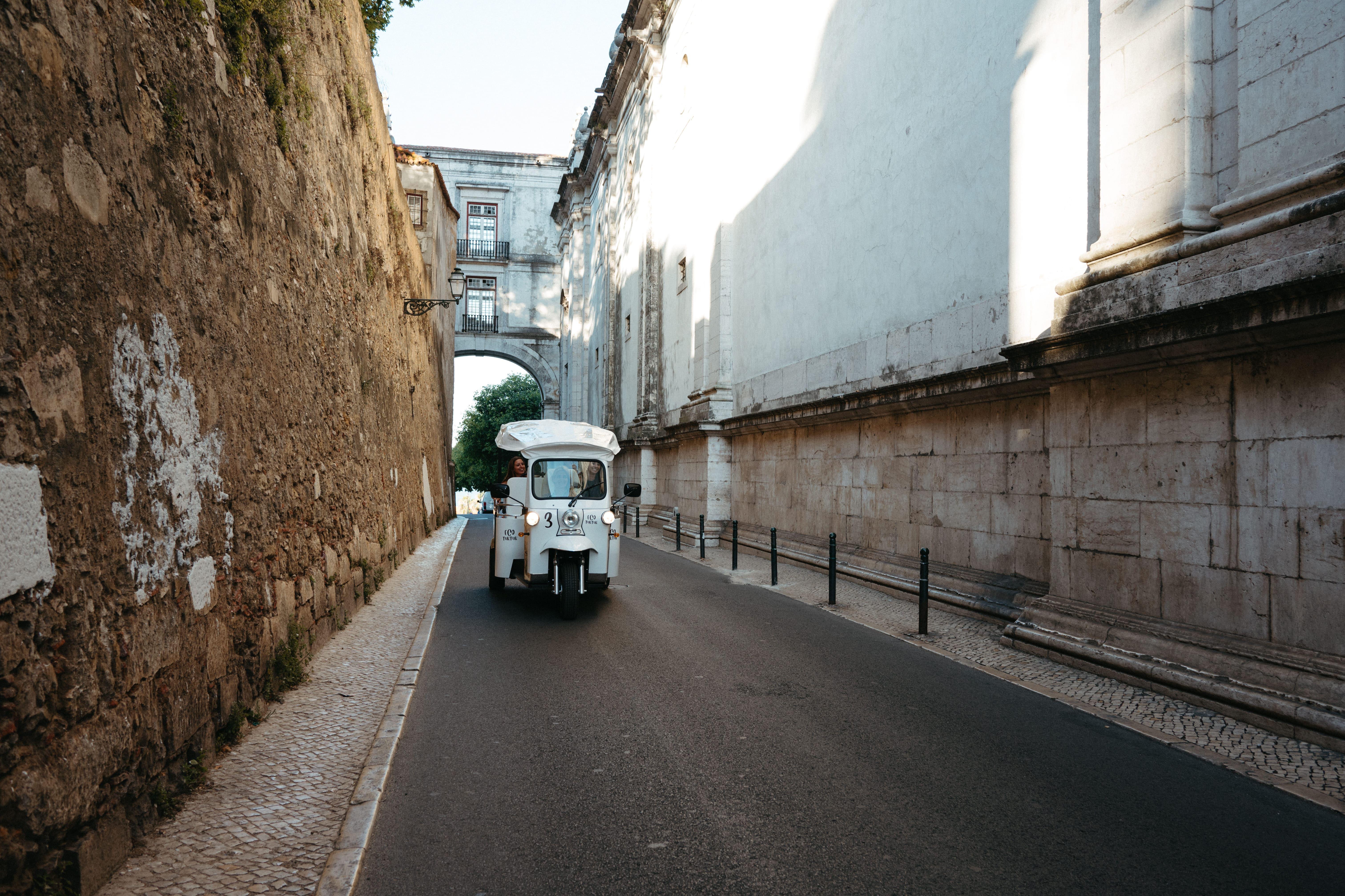 Lisbon Private Eco Tuk Tuk City Tour