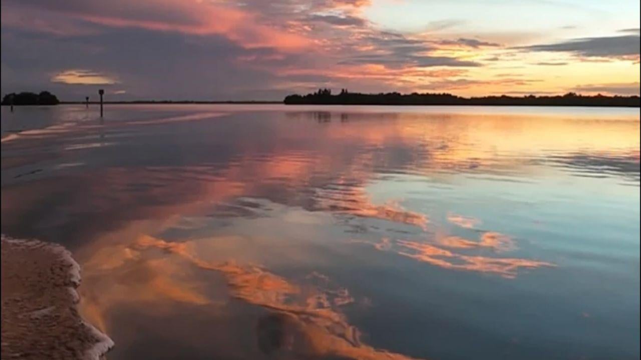 Private Pontoon Sunset Cruise on Banana River