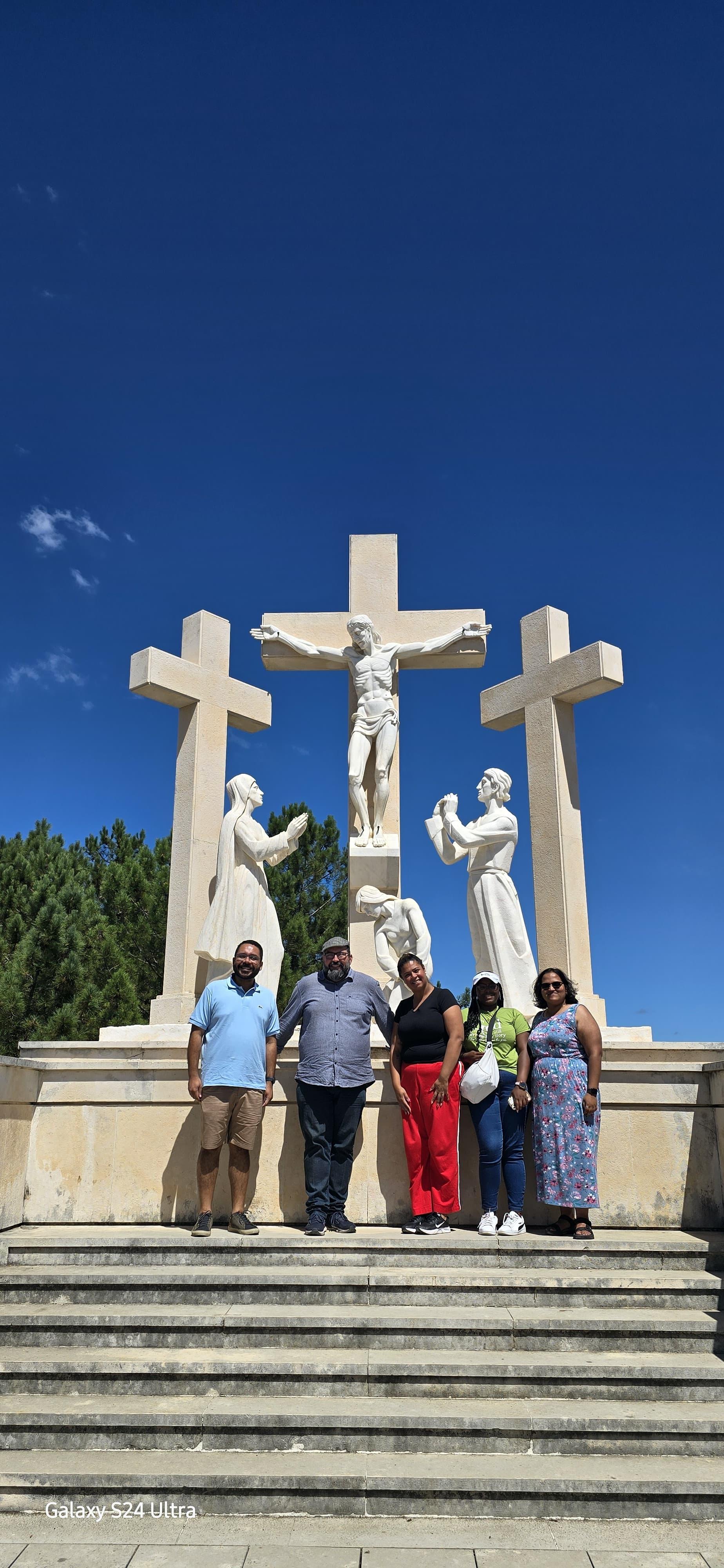 Fátima Sanctuary Half-Day Tour from Lisbon