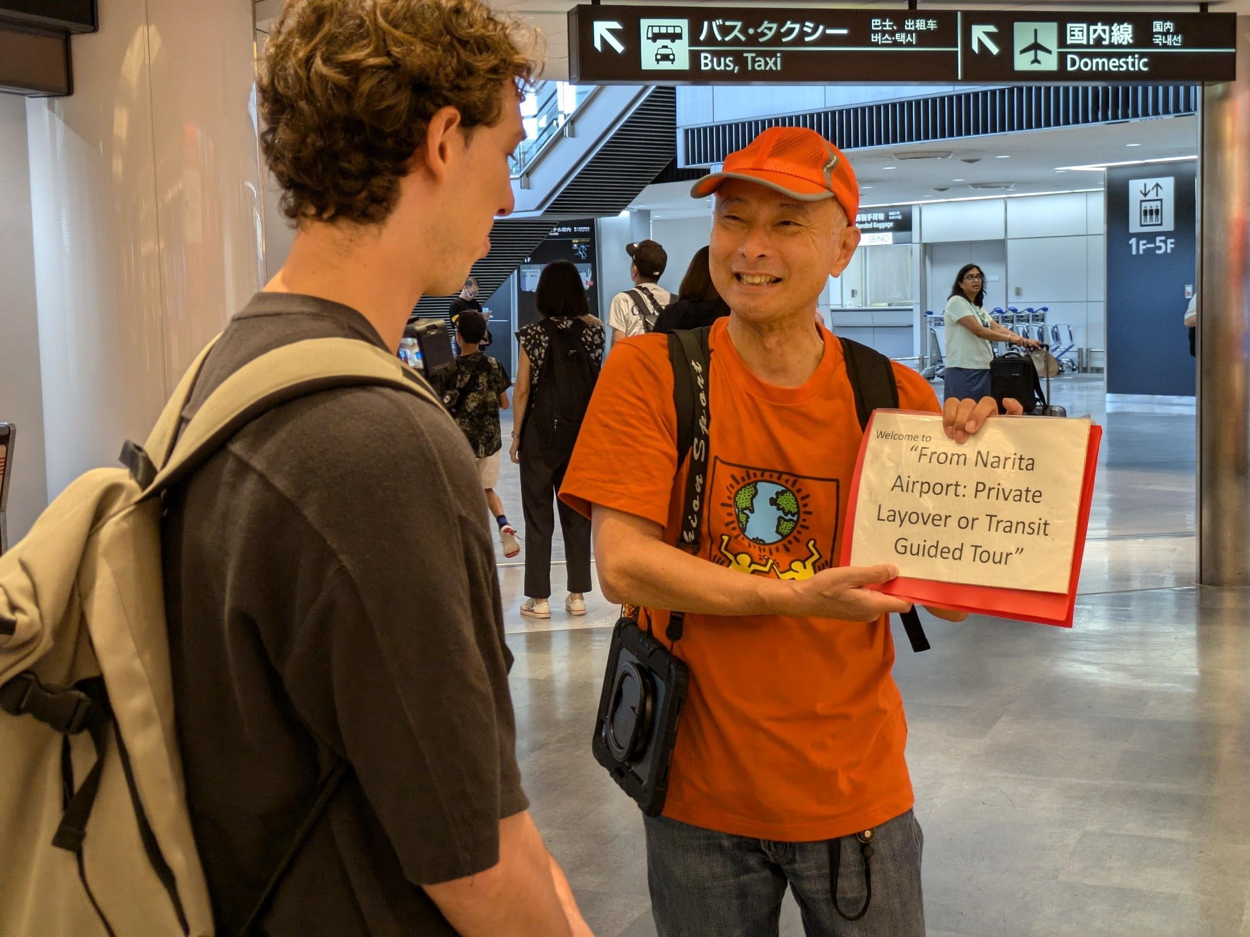 Narita Airport Layover: Private Guided Tour of Temple & Old Town
