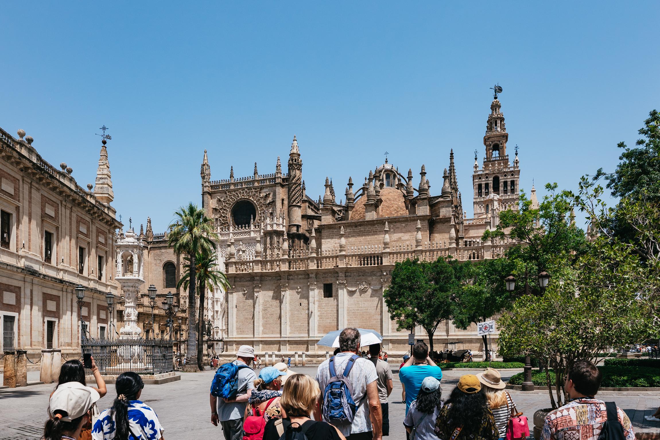 Seville: Cathedral, Giralda & Alcazar Expert-Led Tour