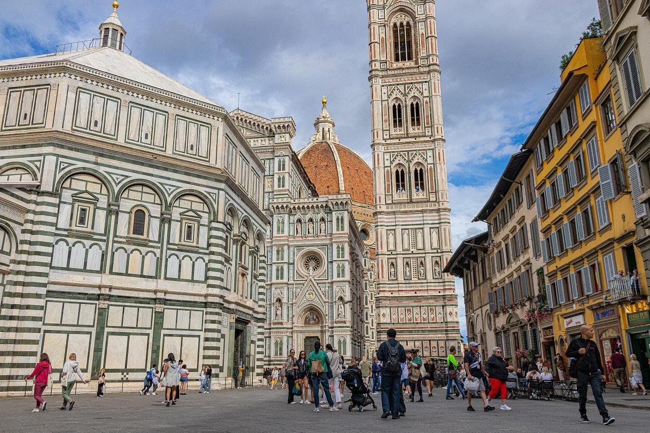 Florence: Statue of David & Duomo Guided Small-Group Tour