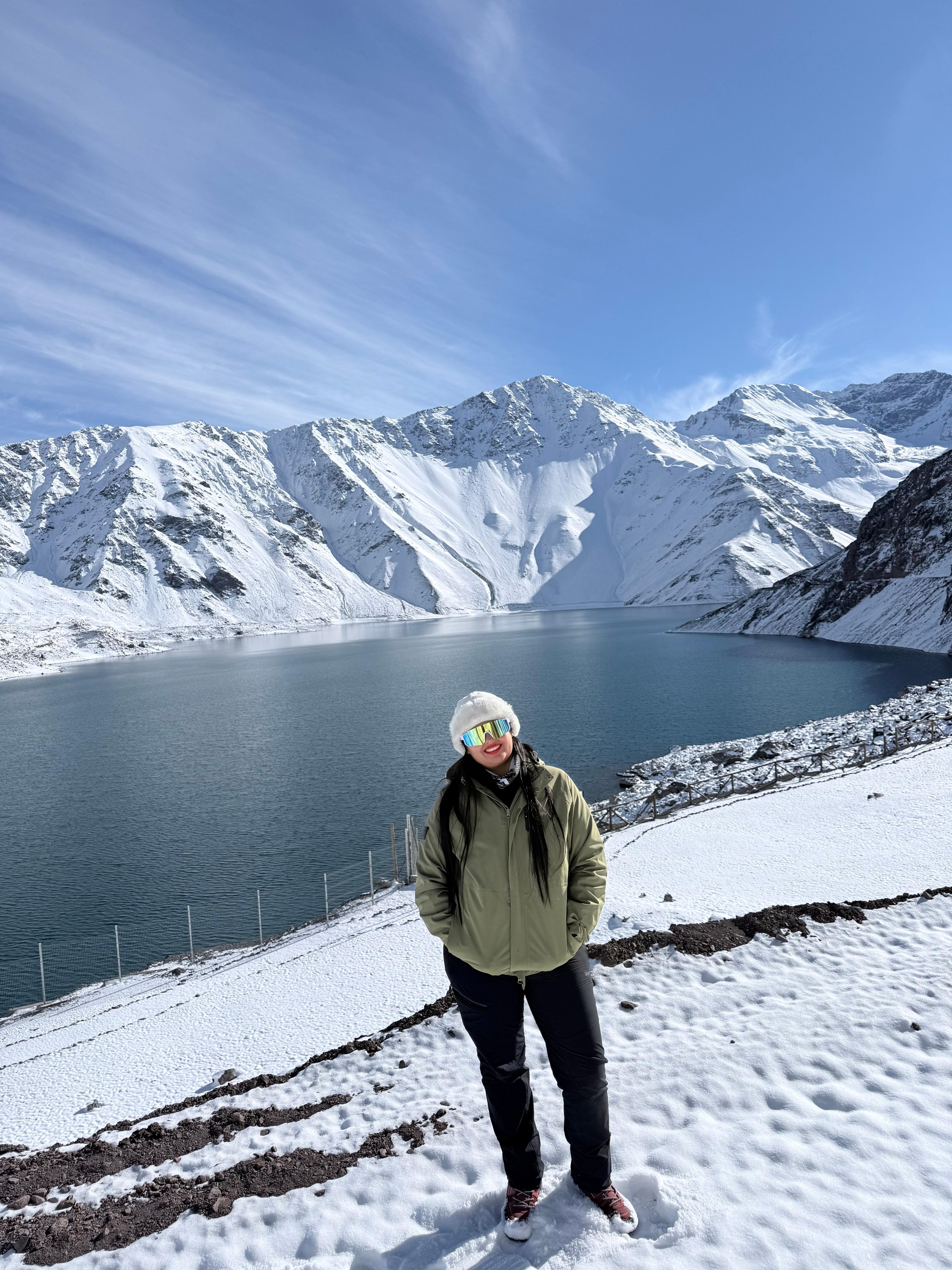 Cajón del Maipo & El Yeso Reservoir with Andes Picnic