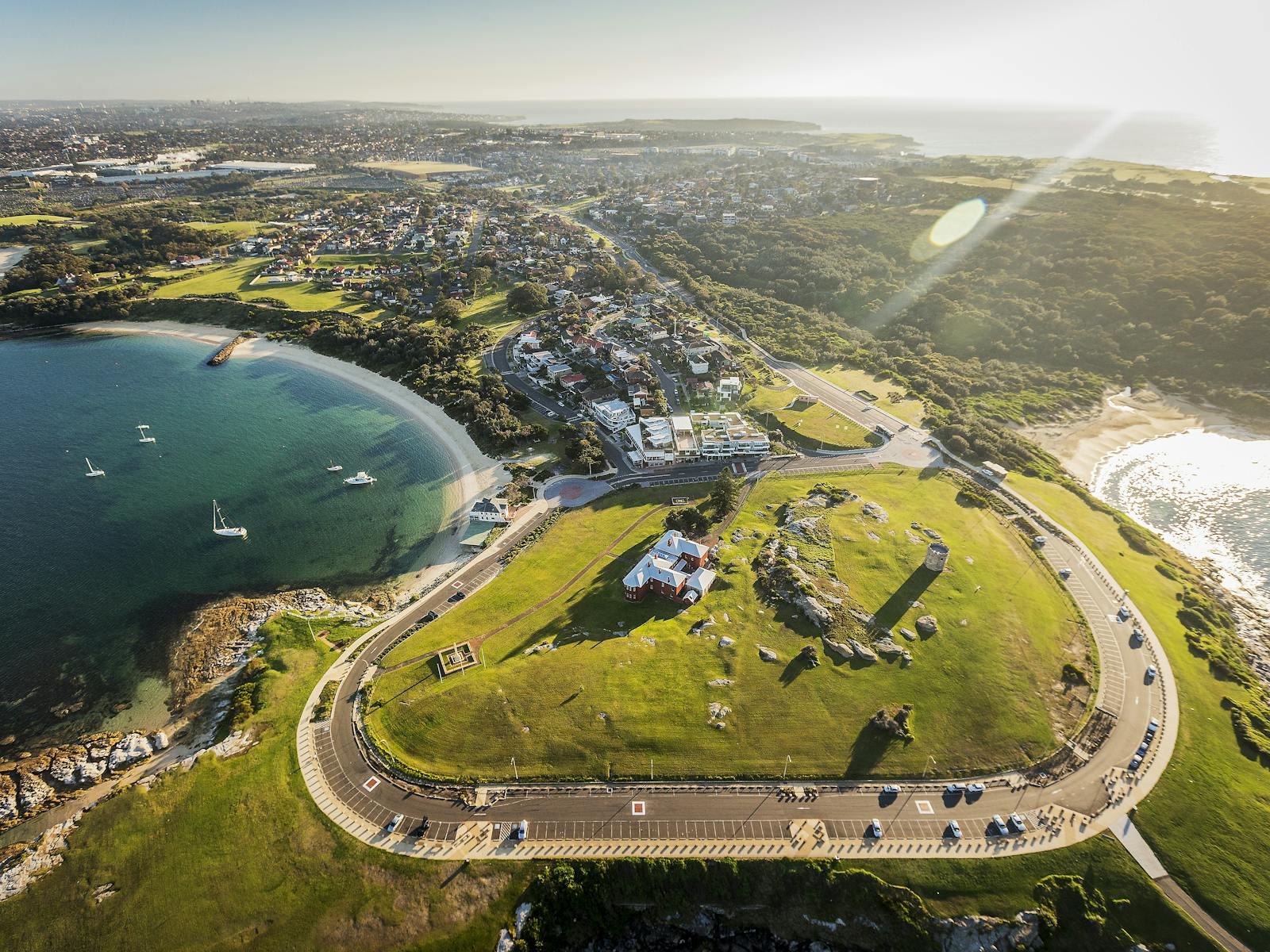 Sydney Coastal Explorer: Five Beaches & Barrenjoey Lighthouse