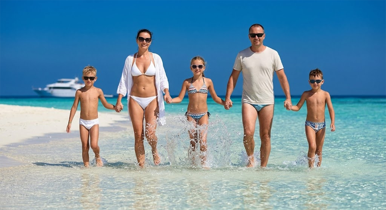 Sharm El Sheikh: Private Yacht Snorkeling & Diving Day Trip