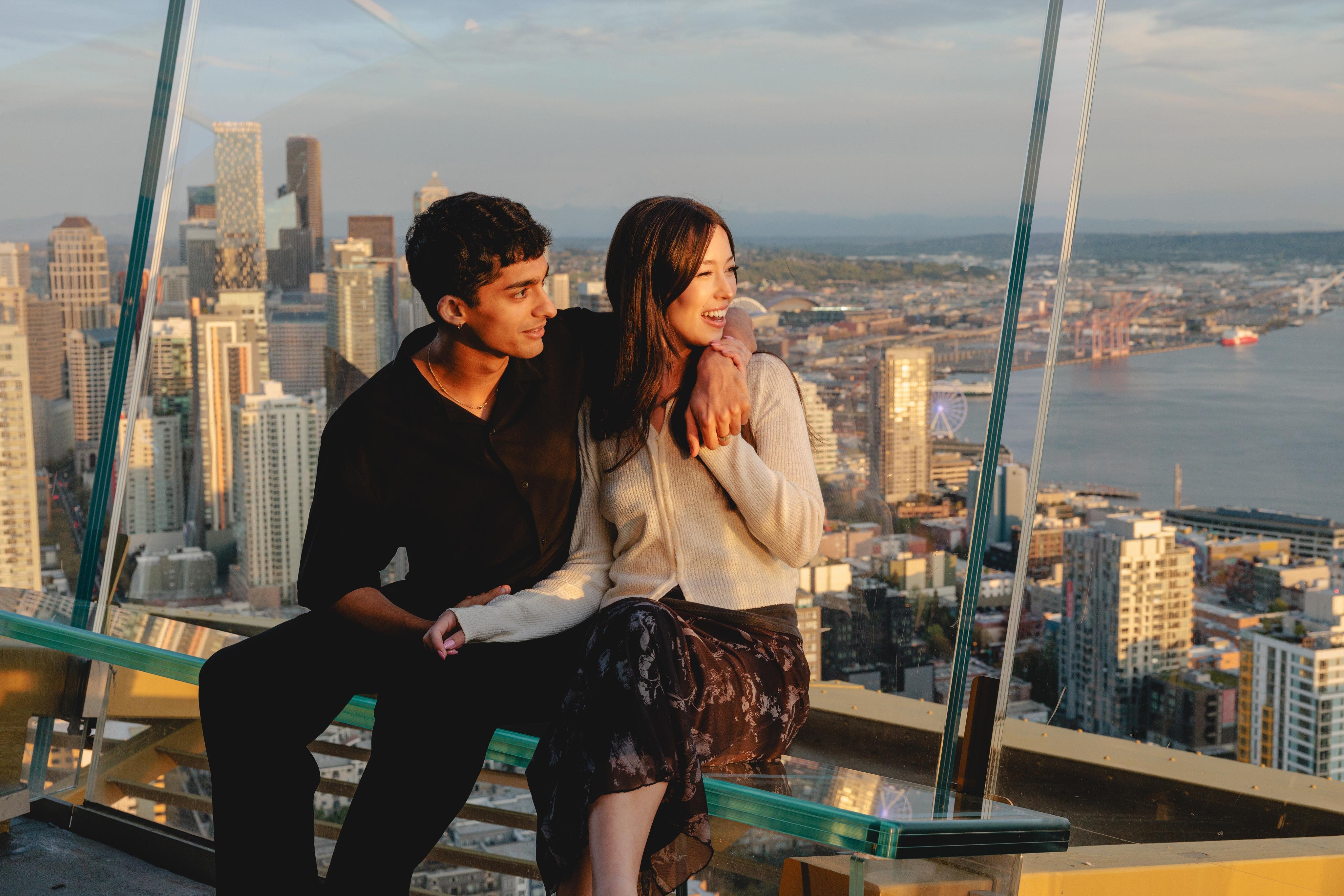 Space Needle Seattle — observation deck, glass floor, and Chihuly Garden and Glass — image 2