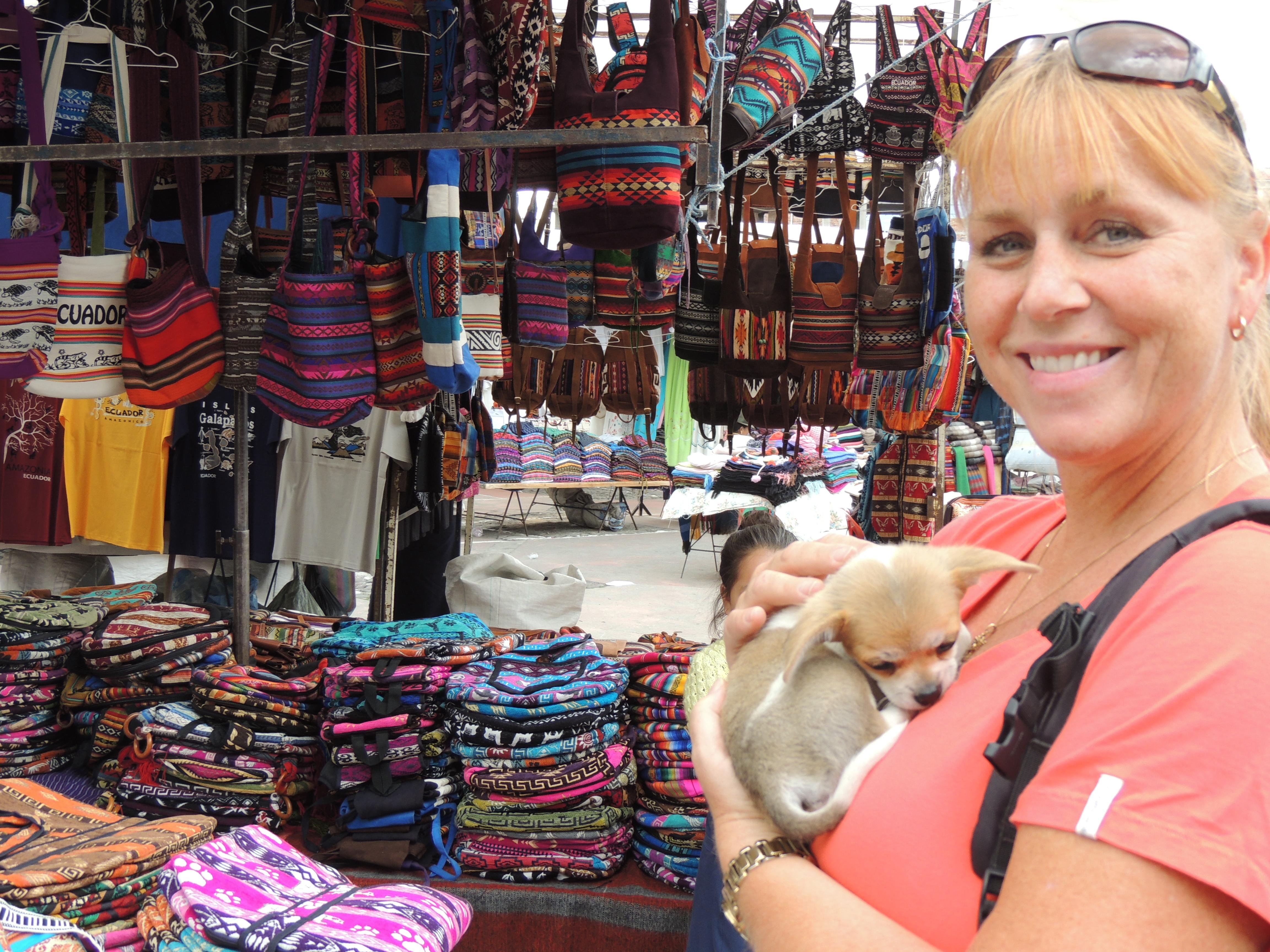 Quito to Otavalo: Markets, Lakes & Andean Villages Day Tour