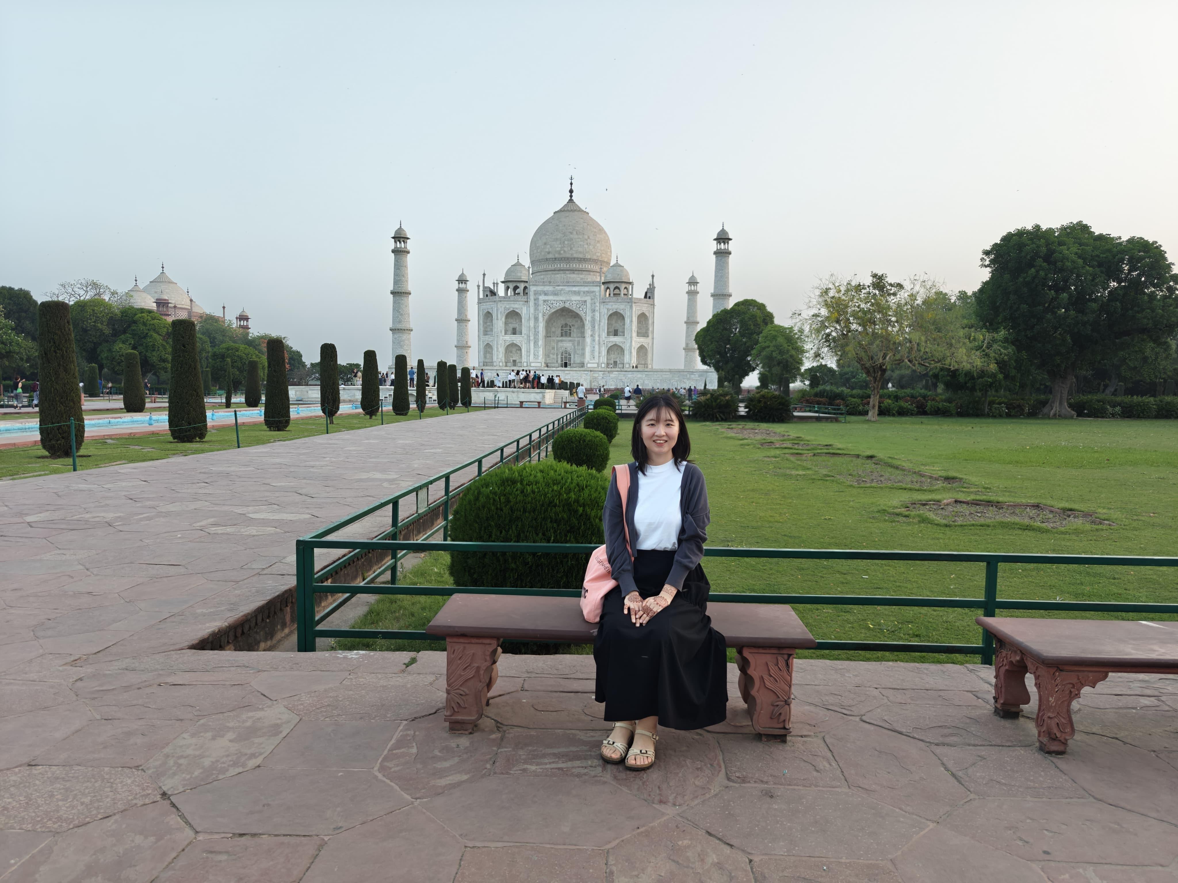 Delhi Airport Layover: Private Taj Mahal & Agra Fort Day Tour