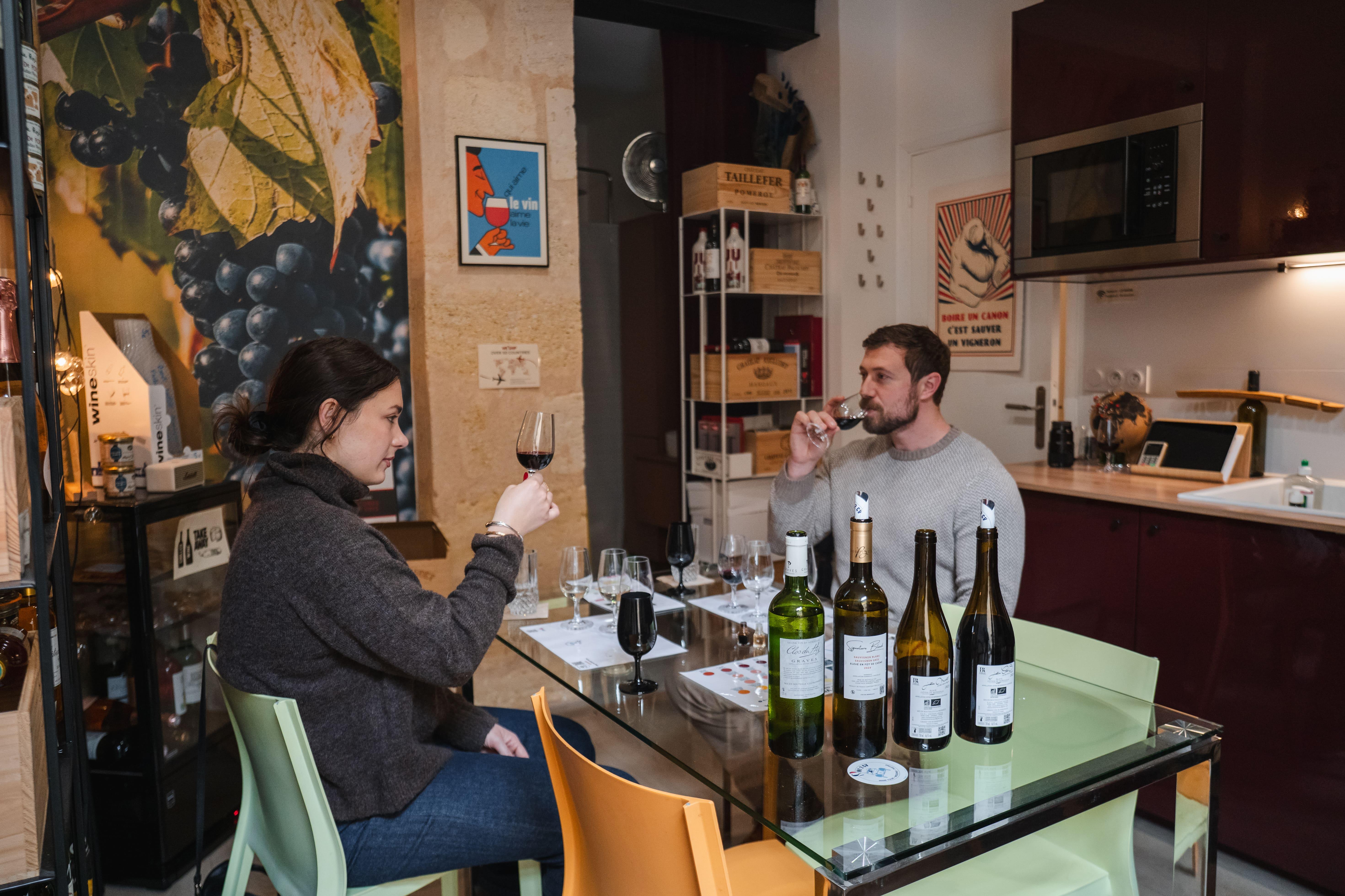 cheese tasting in Bordeaux — Workshop Bordeaux wine tasting: 4 reds & charcuterie pairing - 2026 (Verified Reviews)