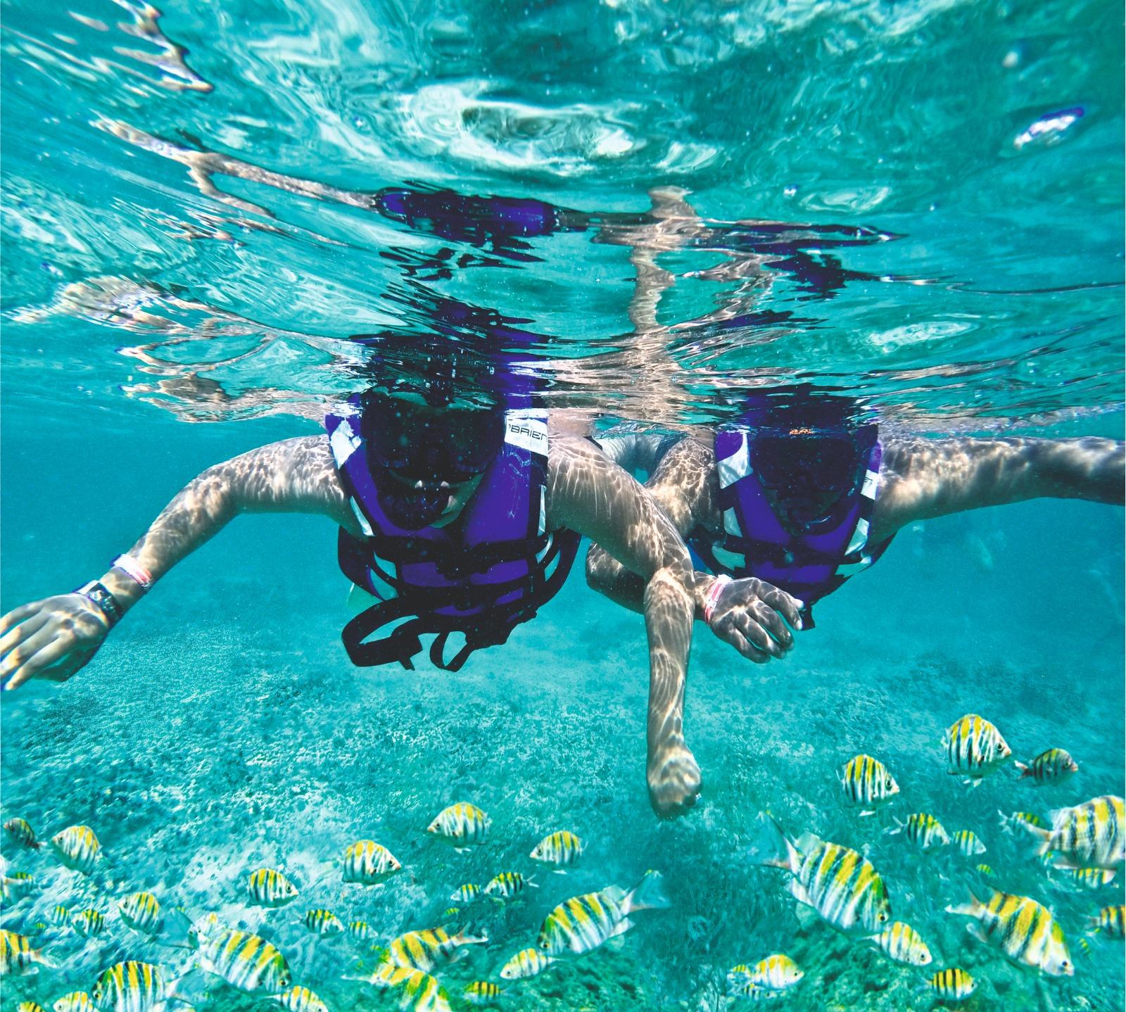 Cap Cana VIP Catamaran Day: Juanillo Beach Club & Blue Hole Cenote