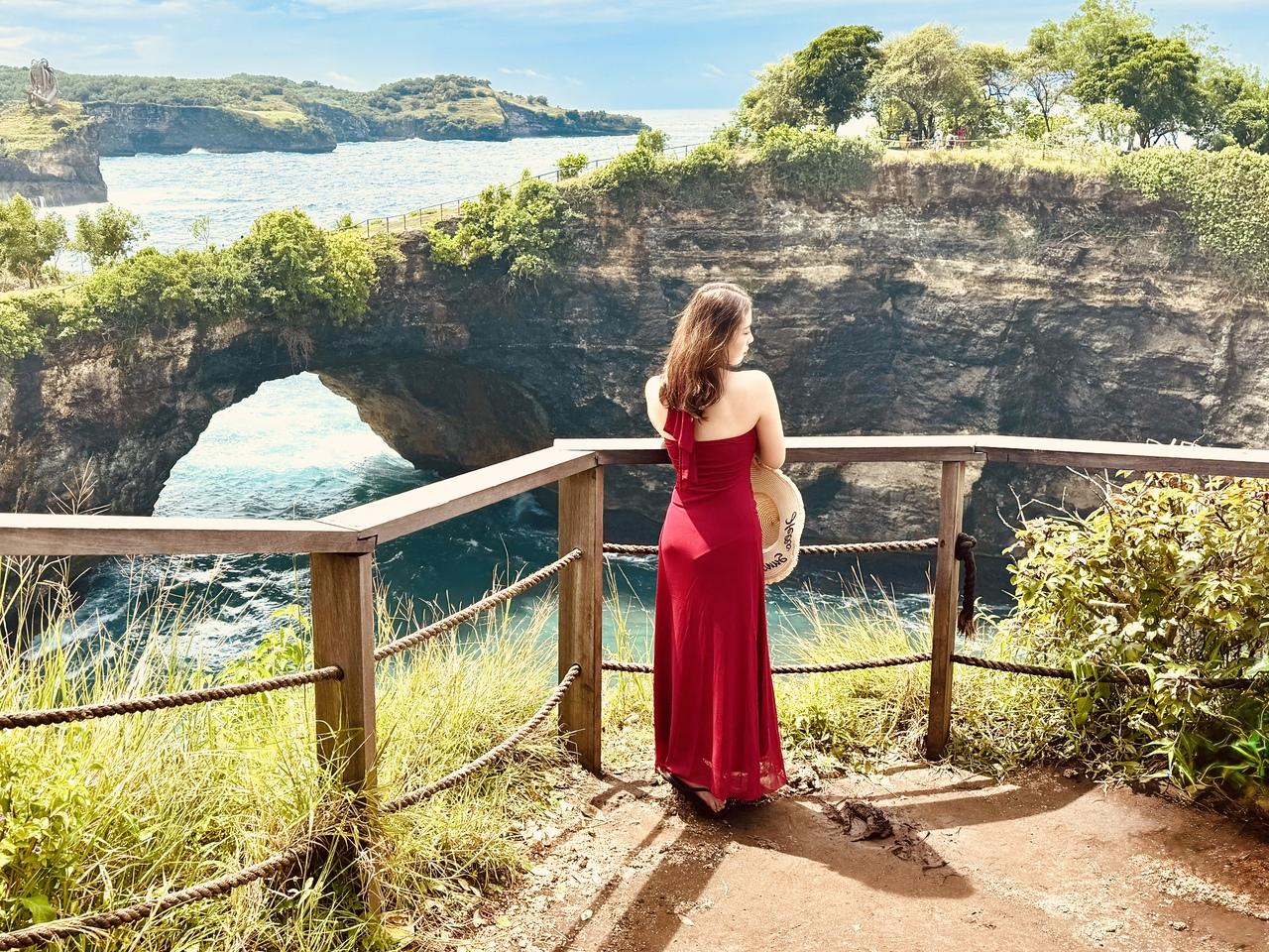 Nusa Penida Island Discovery Tour with Pickup & Boat Transfer