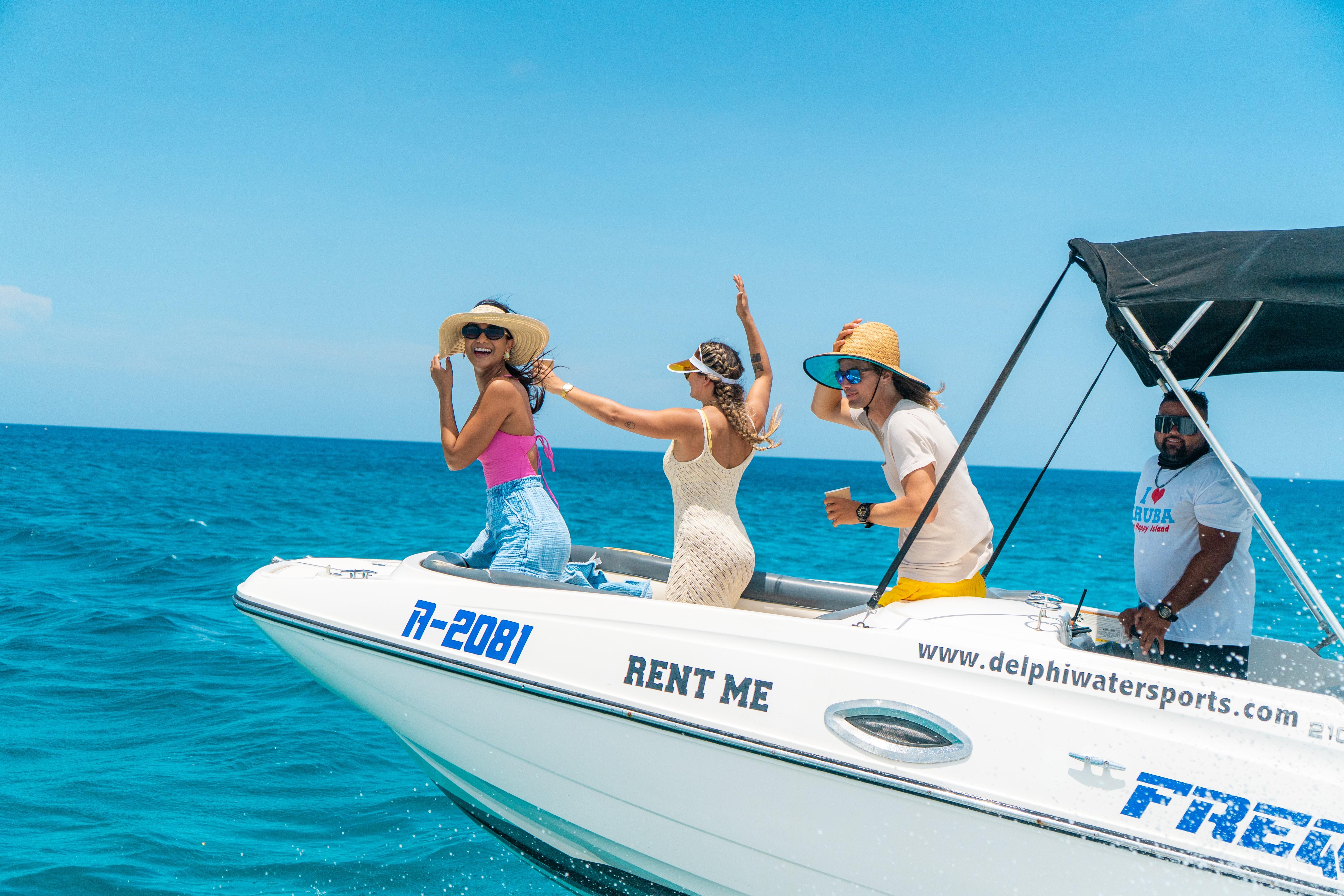 Private Aruba Boat Adventure with Snorkeling