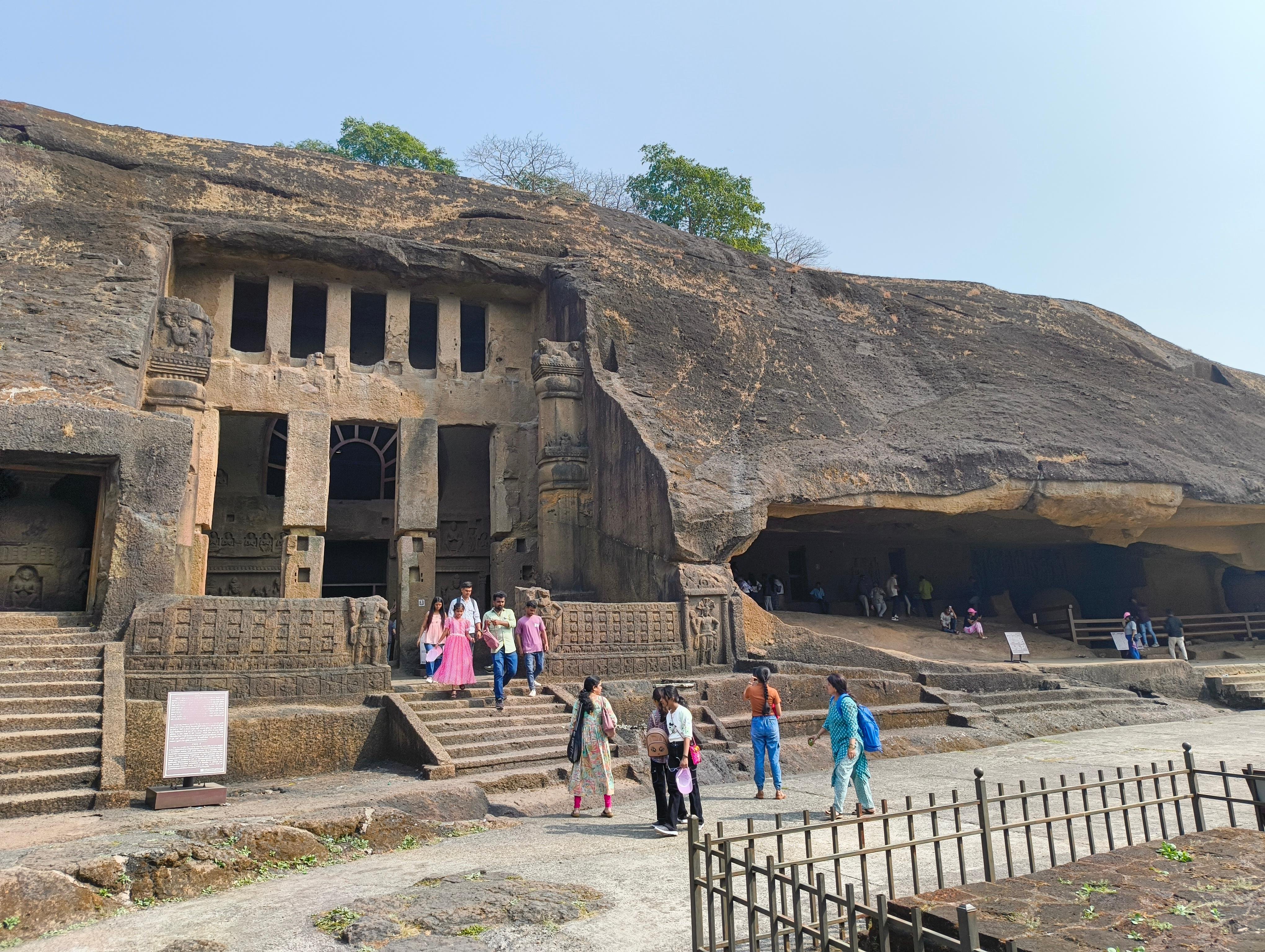 Mumbai Kanheri Caves & Buddhist Heritage Tour