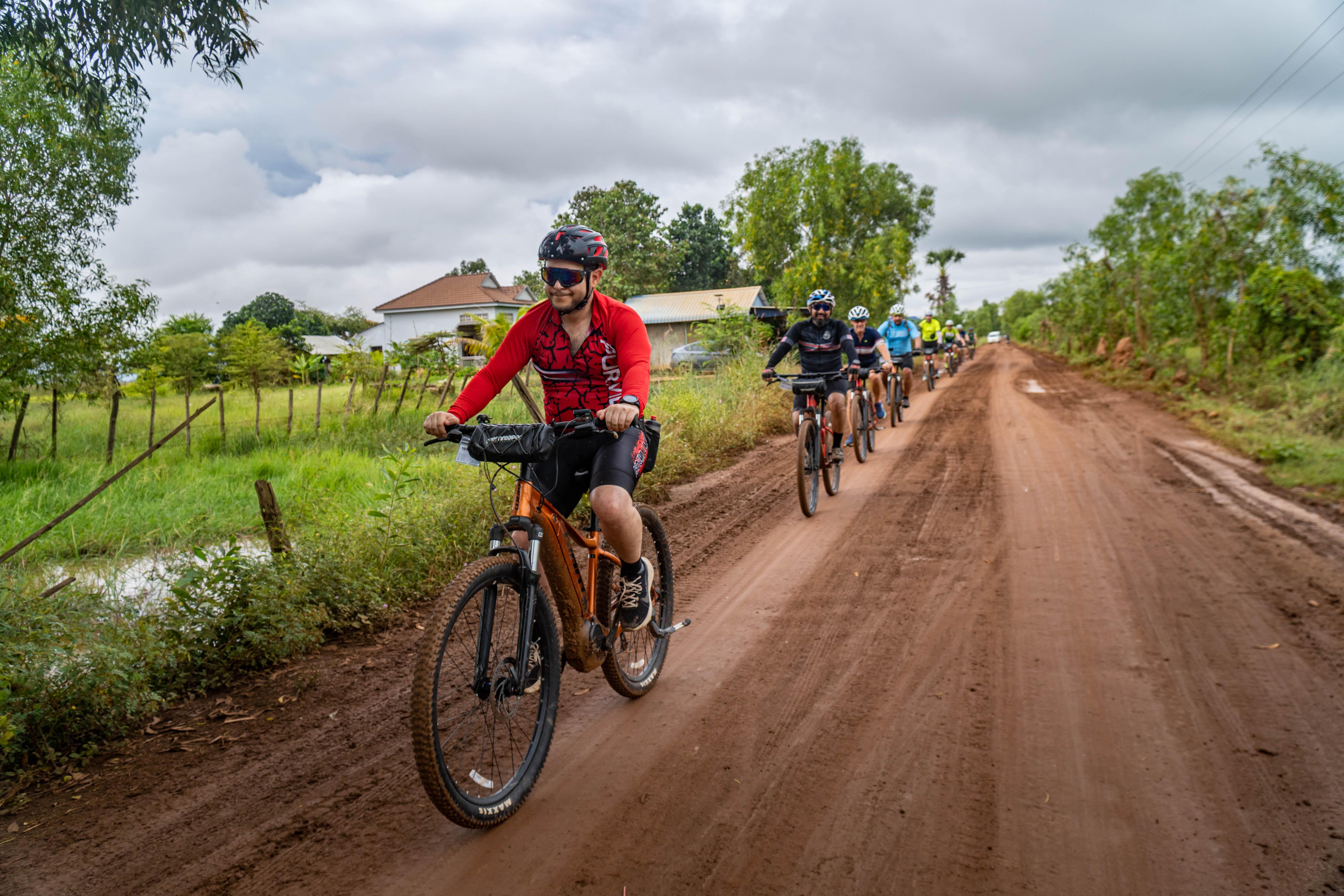 Angkor Wat Sunrise Cycling Expedition