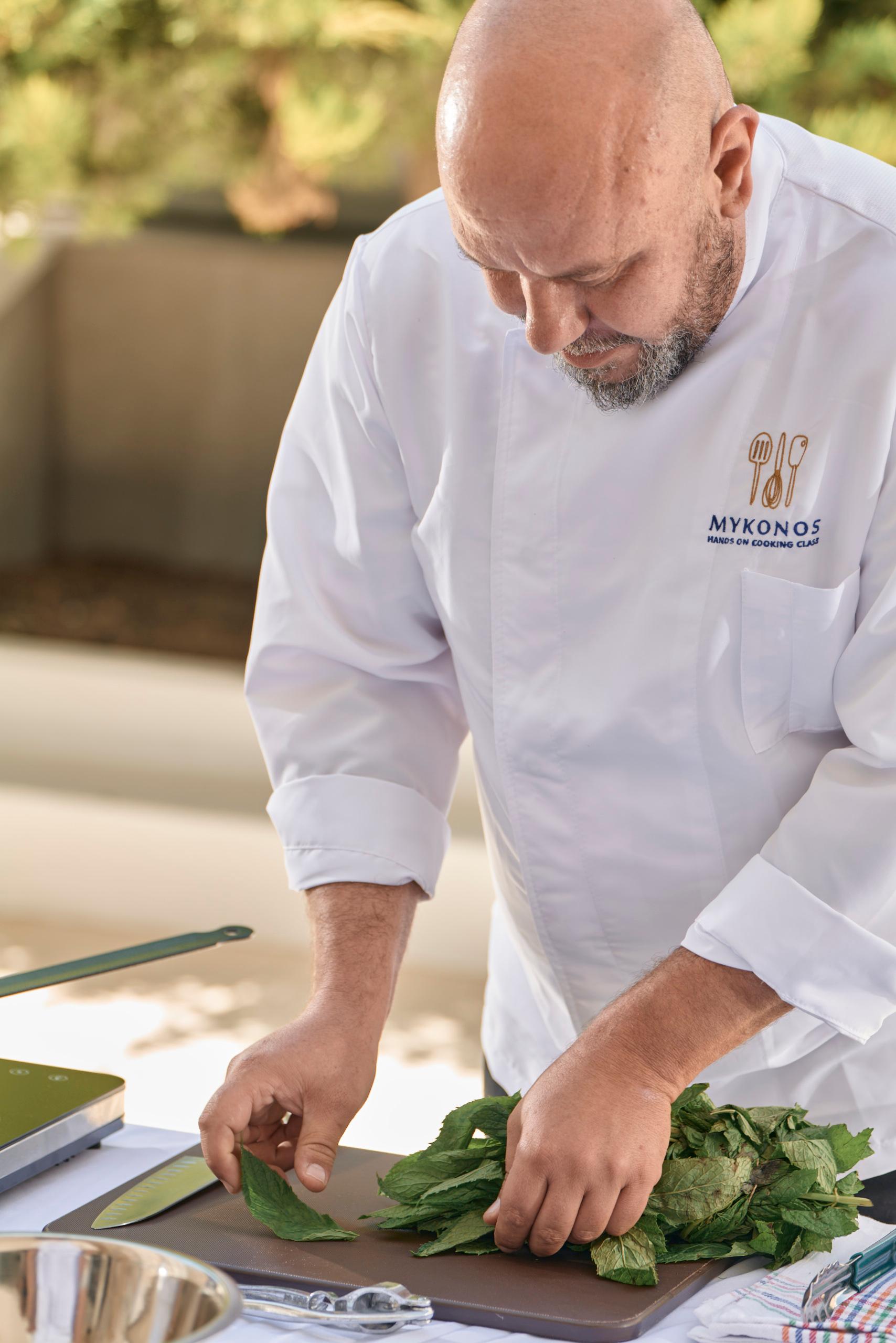 Mykonos: Authentic Greek Cooking Workshop