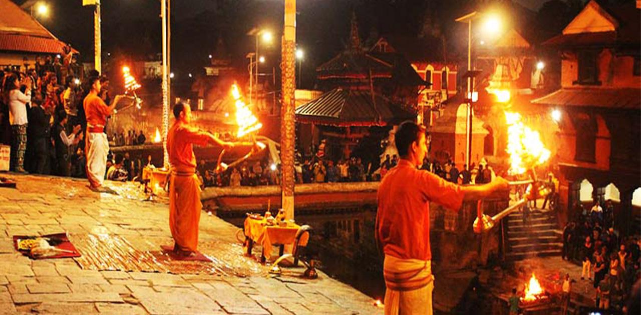 Kathmandu: Pashupatinath Evening Aarti Ceremony Tour