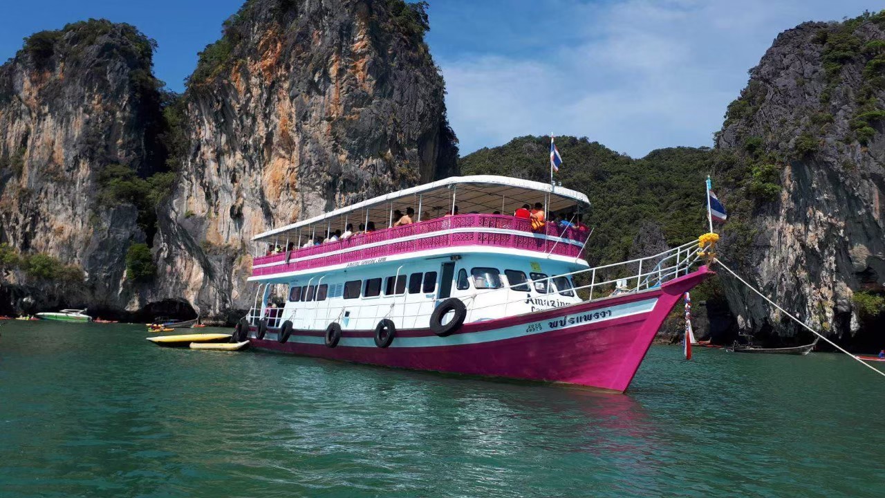 James Bond Island & Sea Cave Canoe Adventure by Big Boat – Phang Nga Bay
