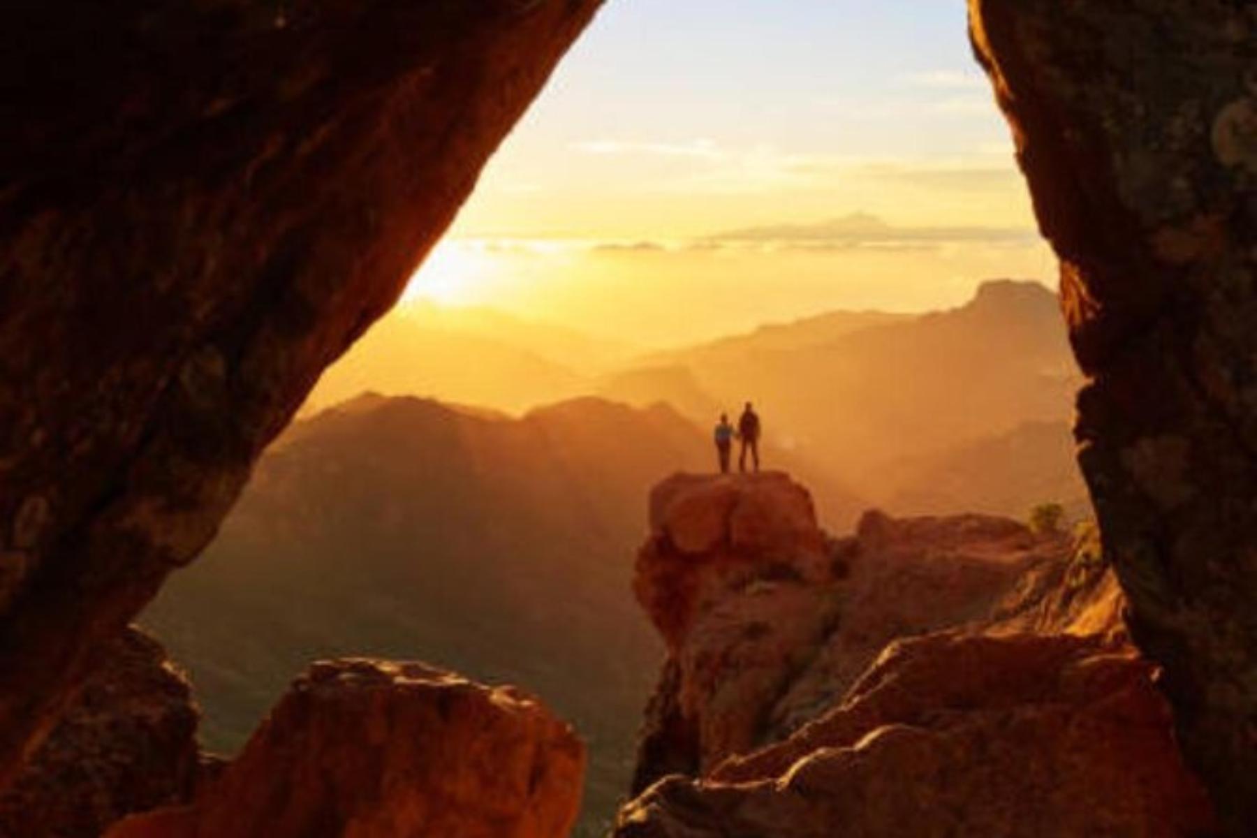 Roque Nublo Base Camp Hike with Local Guide