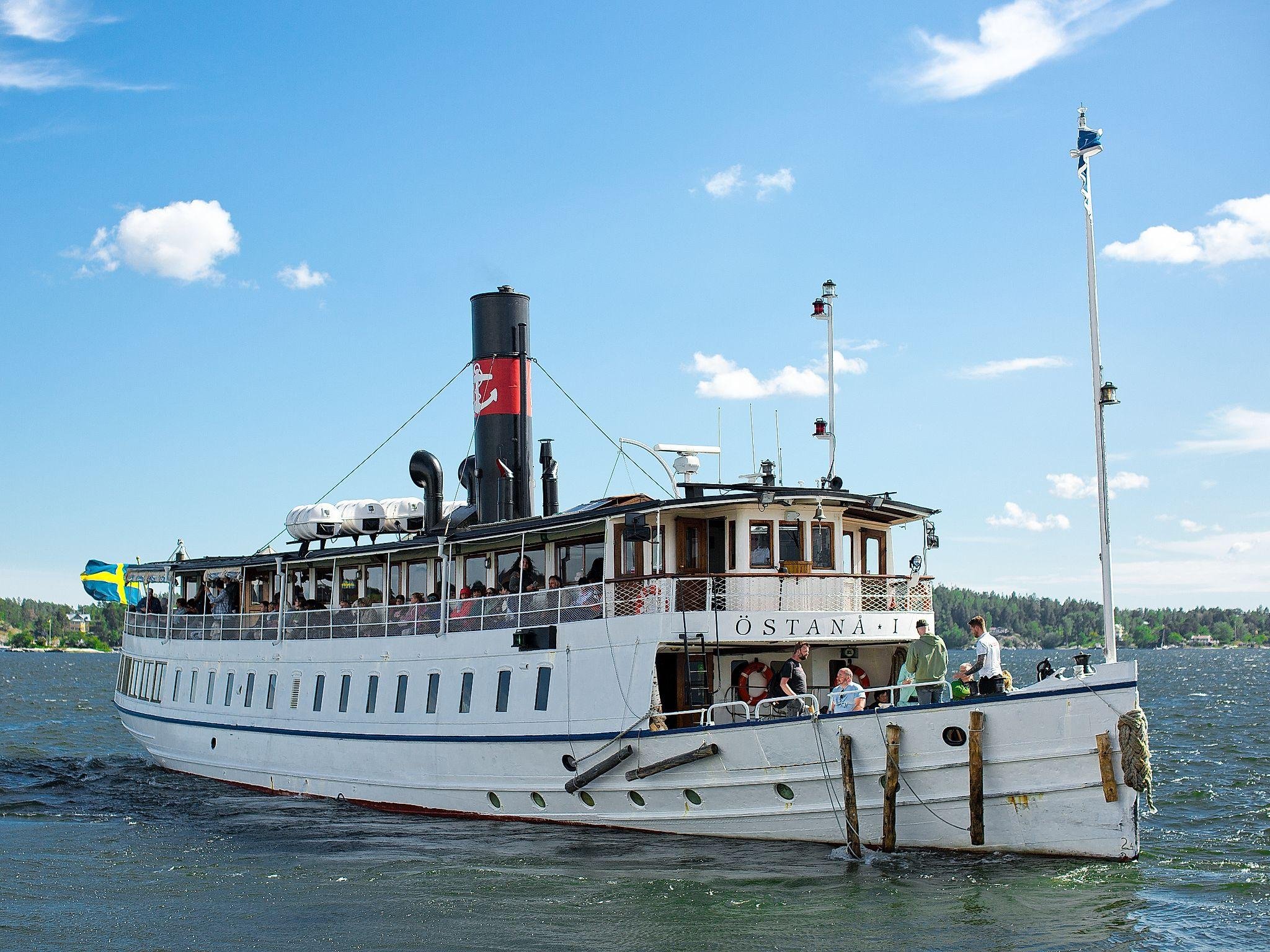 Stockholm: Archipelago Cruise with Lunch (guided)