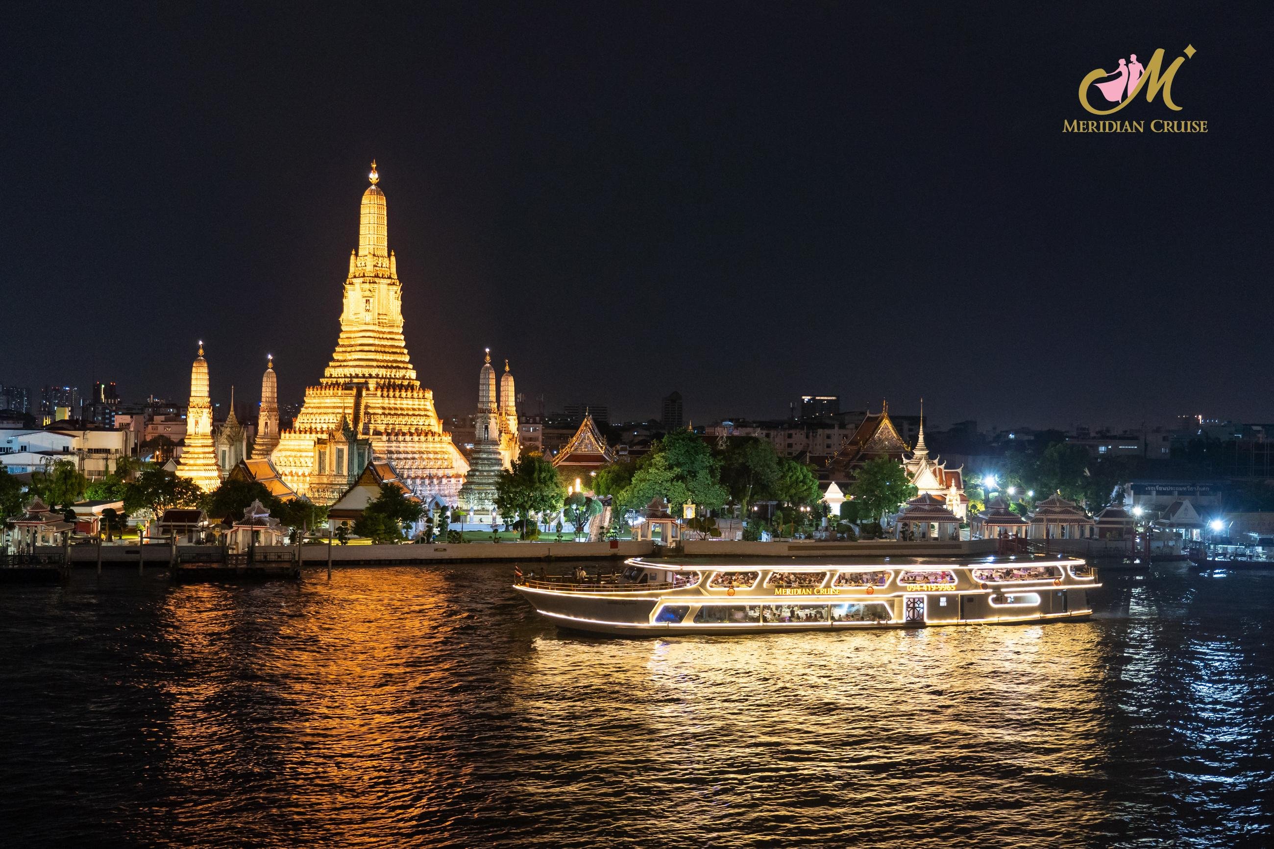Bangkok: Chao Phraya Meridian Buffet Dinner Cruise