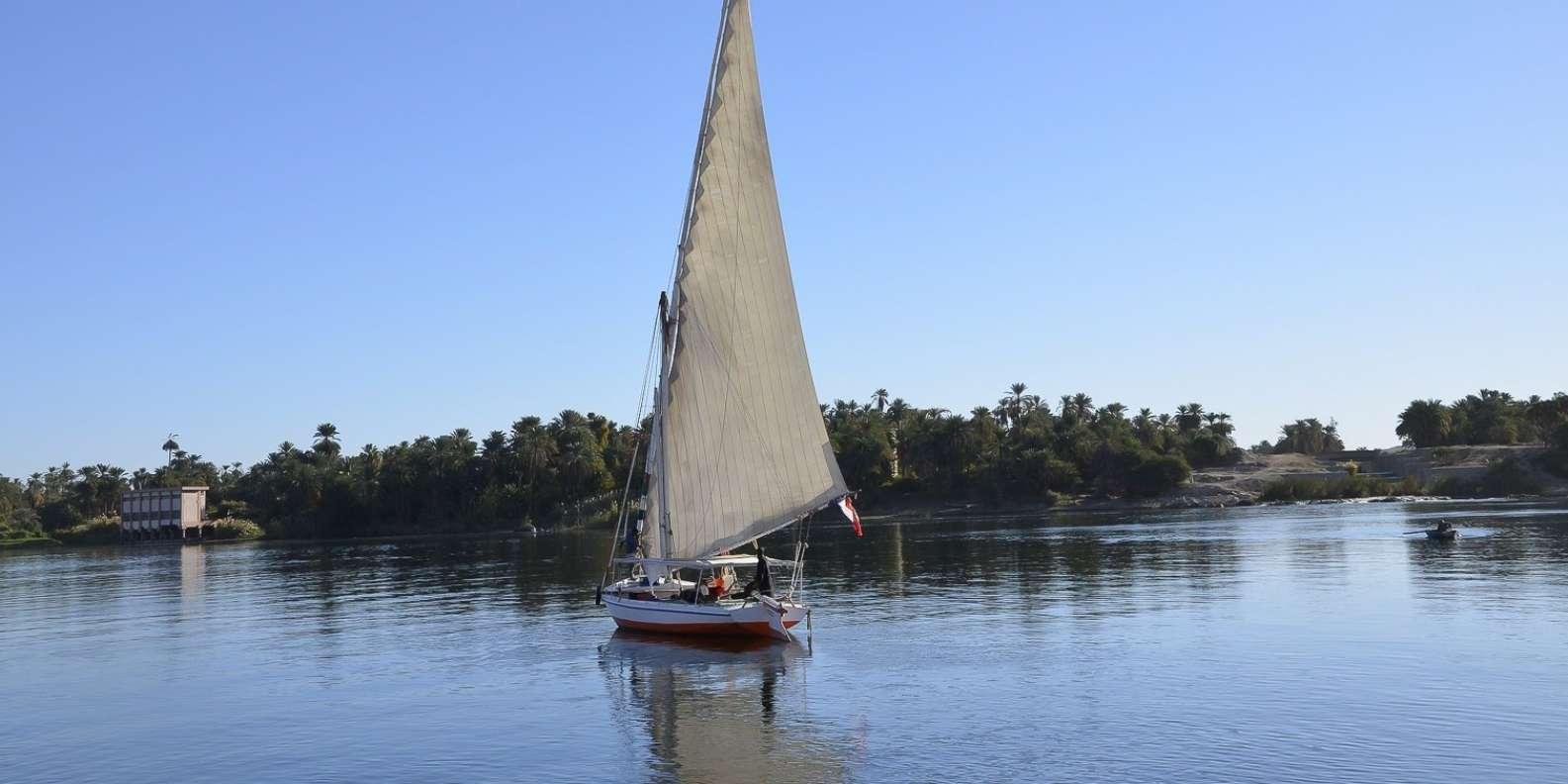 Private Nile Felucca Sailing Experience in Cairo