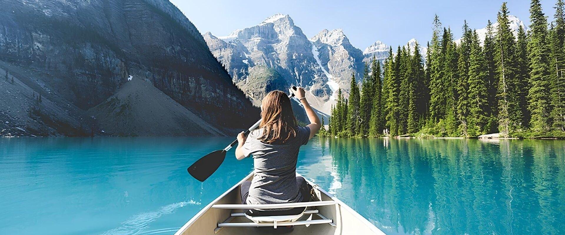 Banff Shuttle: Lake Louise & Moraine Lake, 2.5 Hours Each