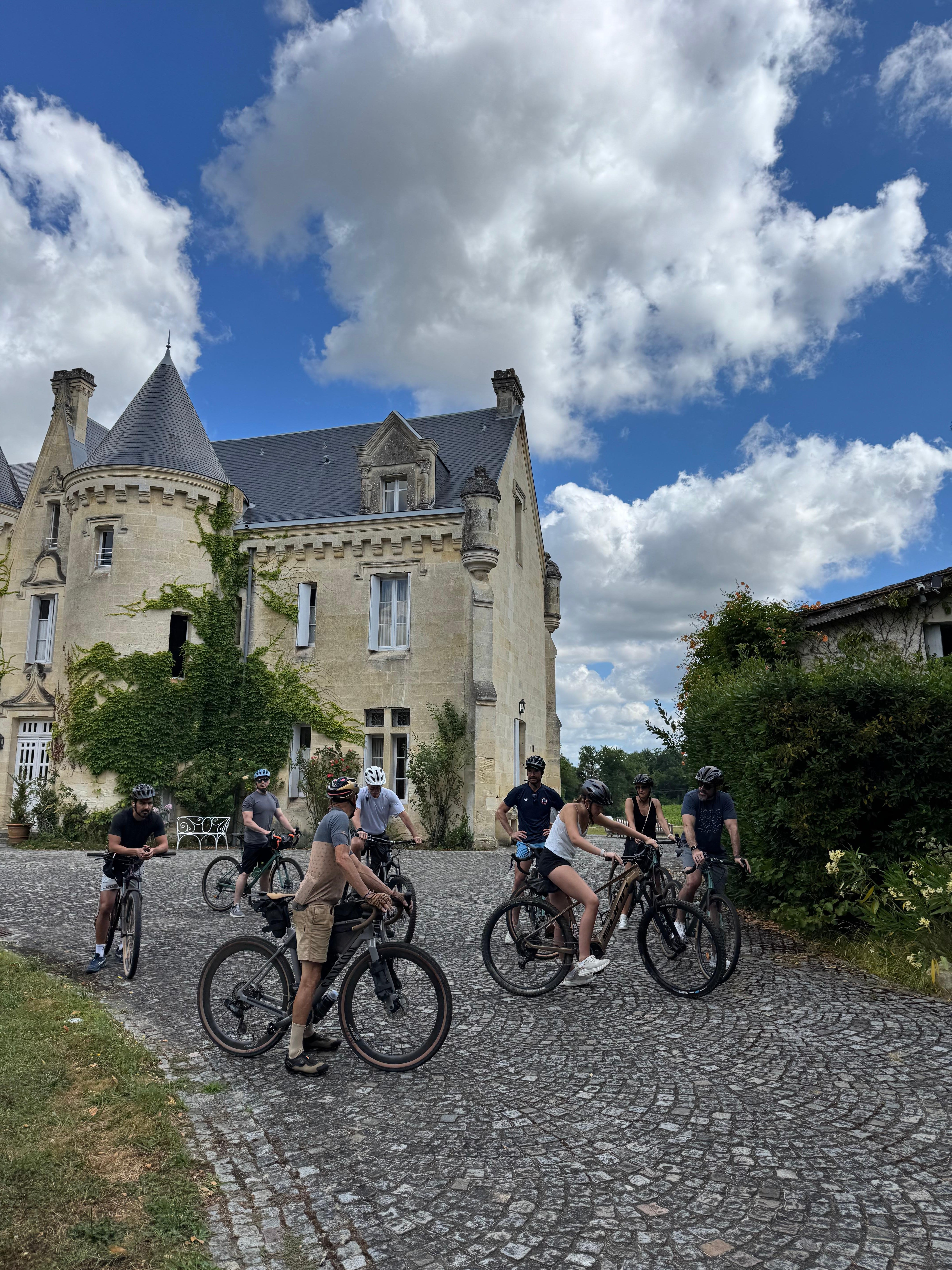 Entre-deux-Mers E-Bike Wine Tour from Bordeaux