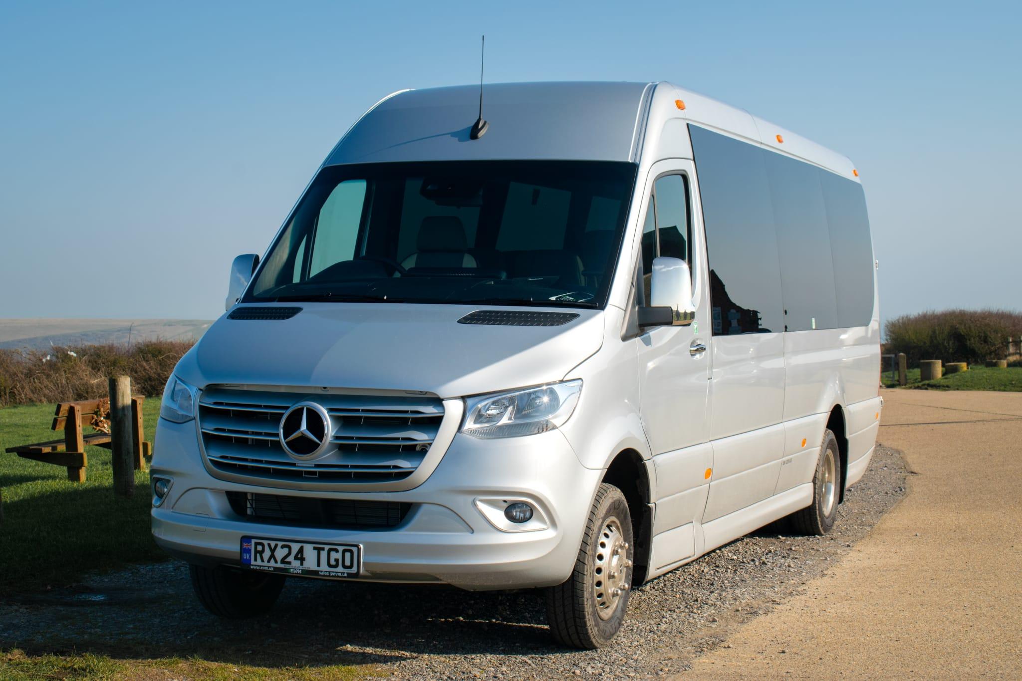 Seven Sisters Cliffs & Brighton Small Group Tour