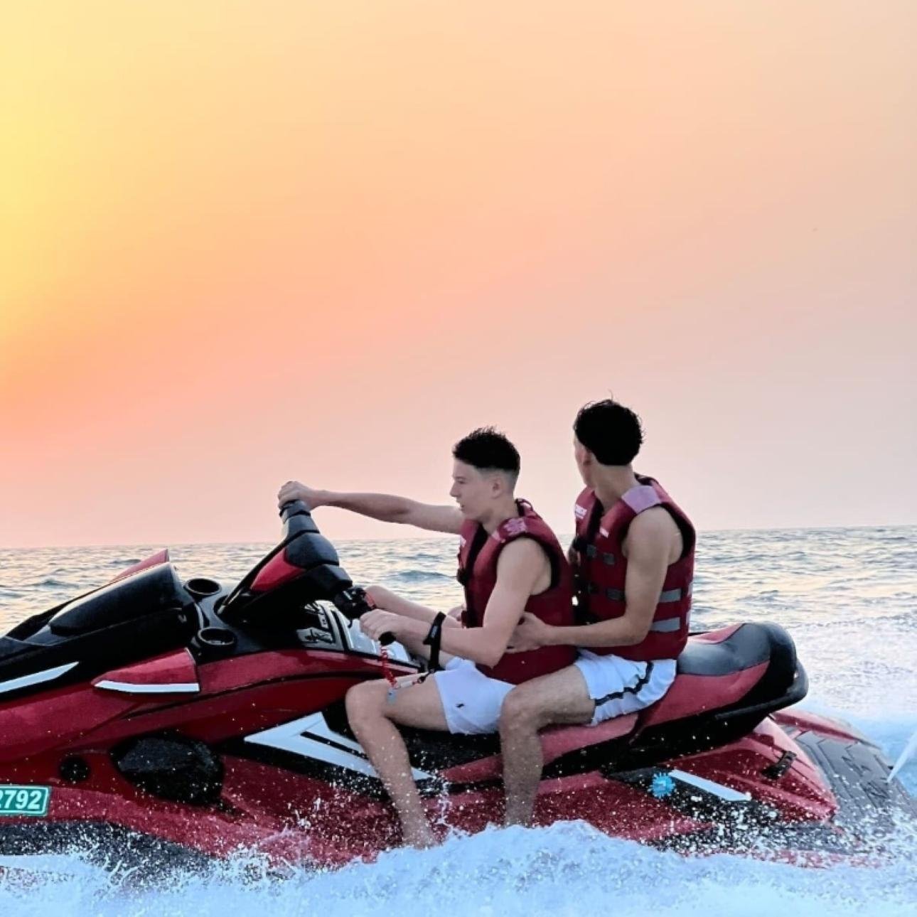 Dubai Harbour Jet Ski Adventure