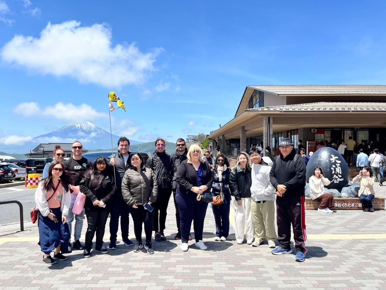 Mt. Fuji & Hakone Day Tour with Bullet Train Return from Tokyo
