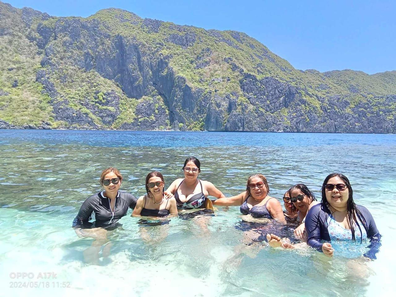 El Nido Shared Island Hopping Tour C with Buffet Lunch