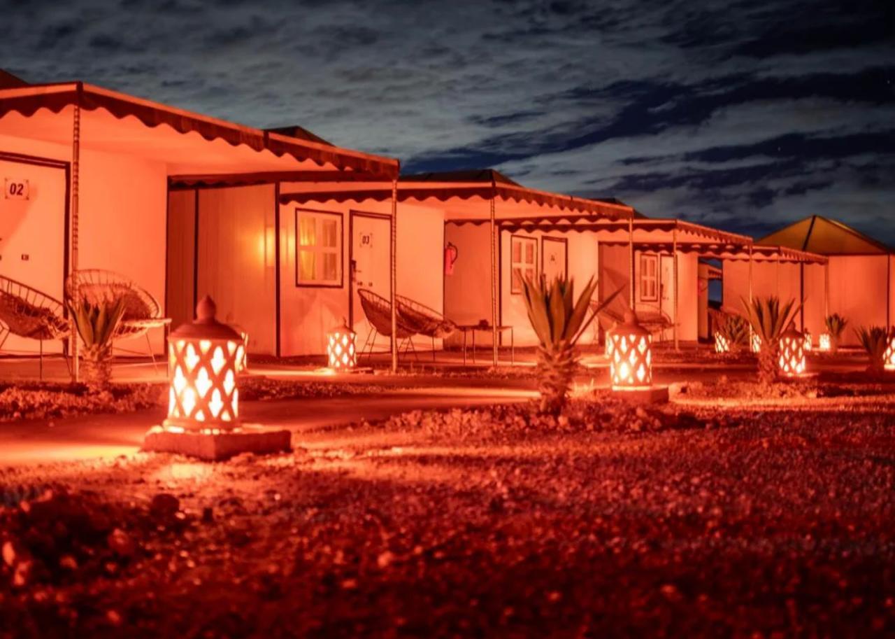 Agafay Desert Overnight: Dinner, Live Show & Stargazing from Marrakech