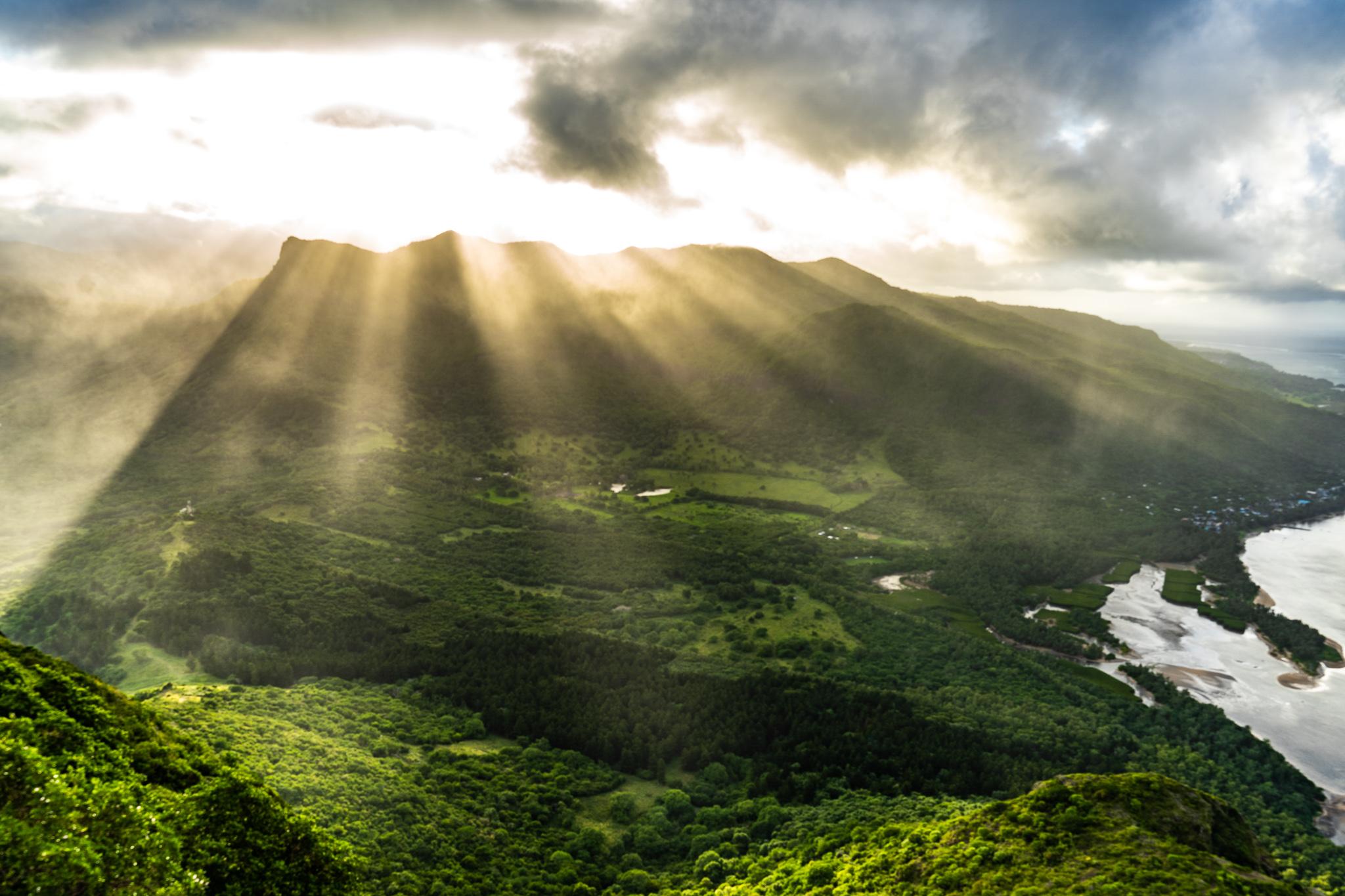 Le Morne Brabant Sunrise Trek with Local Coffee