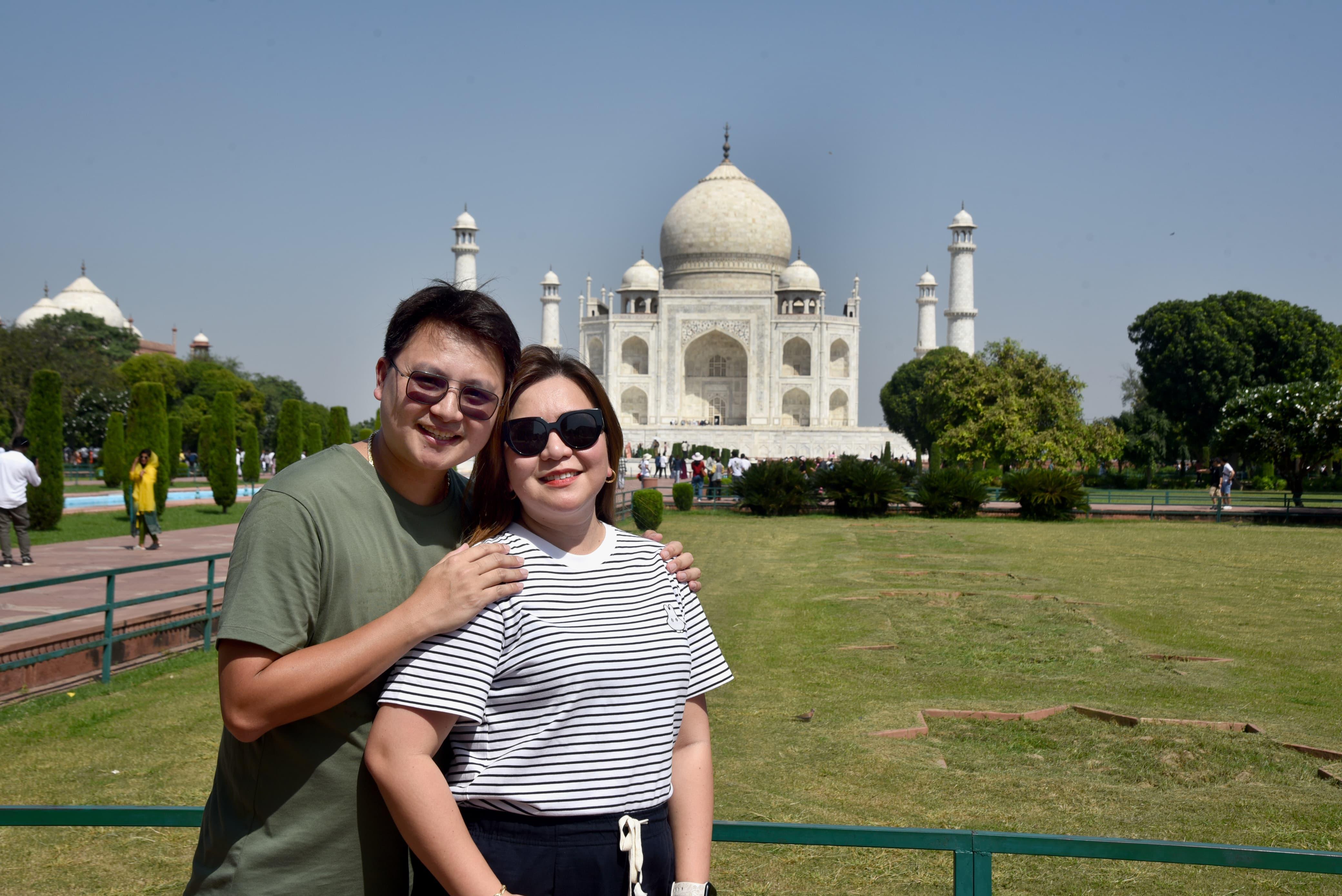 Agra Private Tour: Taj Mahal & Agra Fort with Skip-the-Line Entry