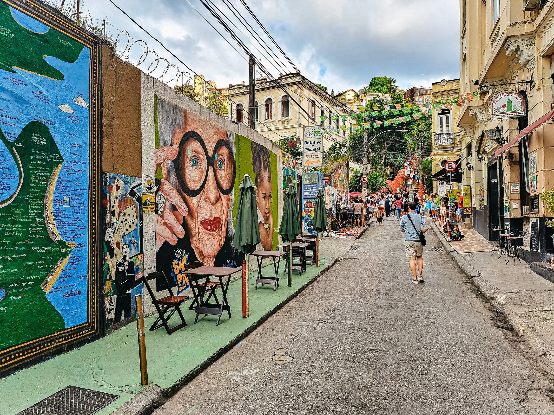 Rio de Janeiro Essential Highlights Tour with Buffet Lunch