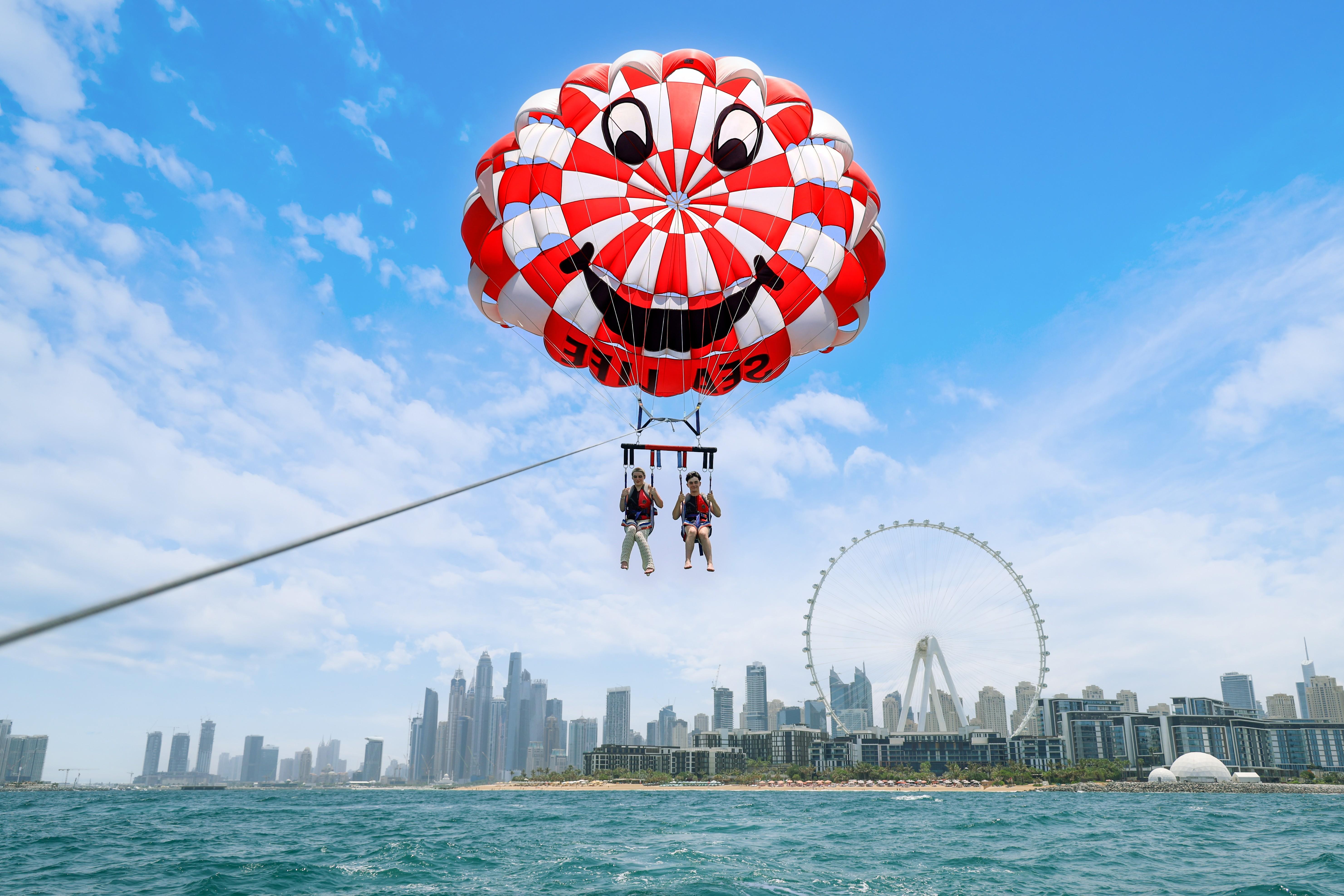 Dubai Parasailing: Soar Over Palm Jumeirah & JBR