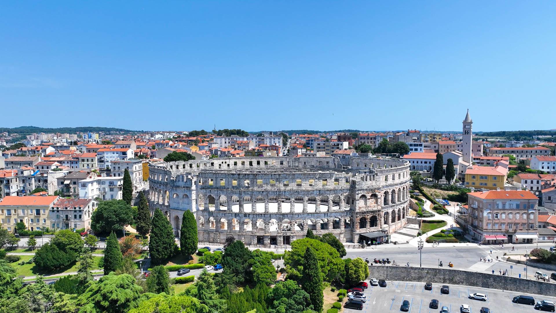 Pula Arena: Guided History Tour and Entry