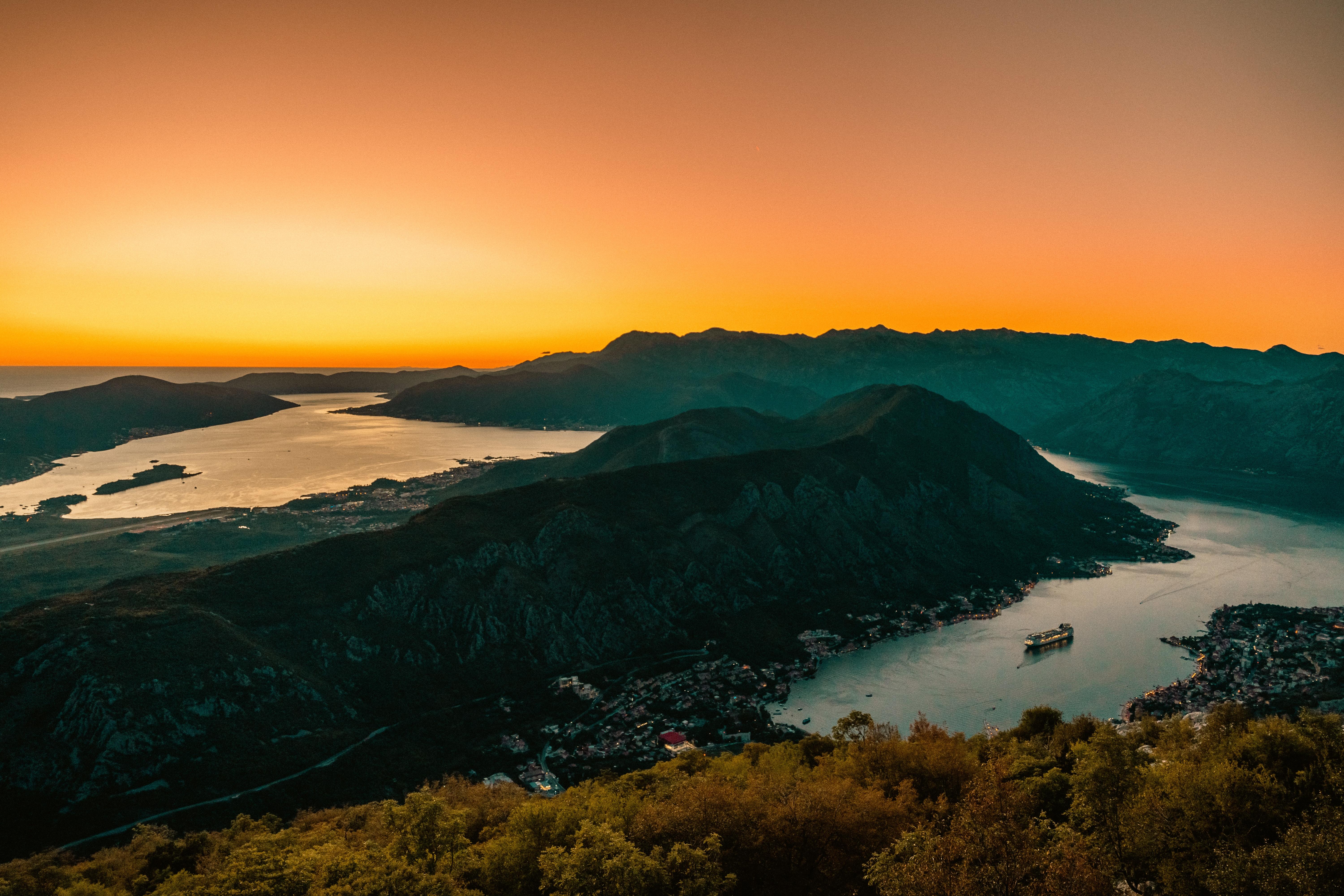 Kotor Speedboat Adventure: Blue Cave, Submarine Base & Lady of the Rocks