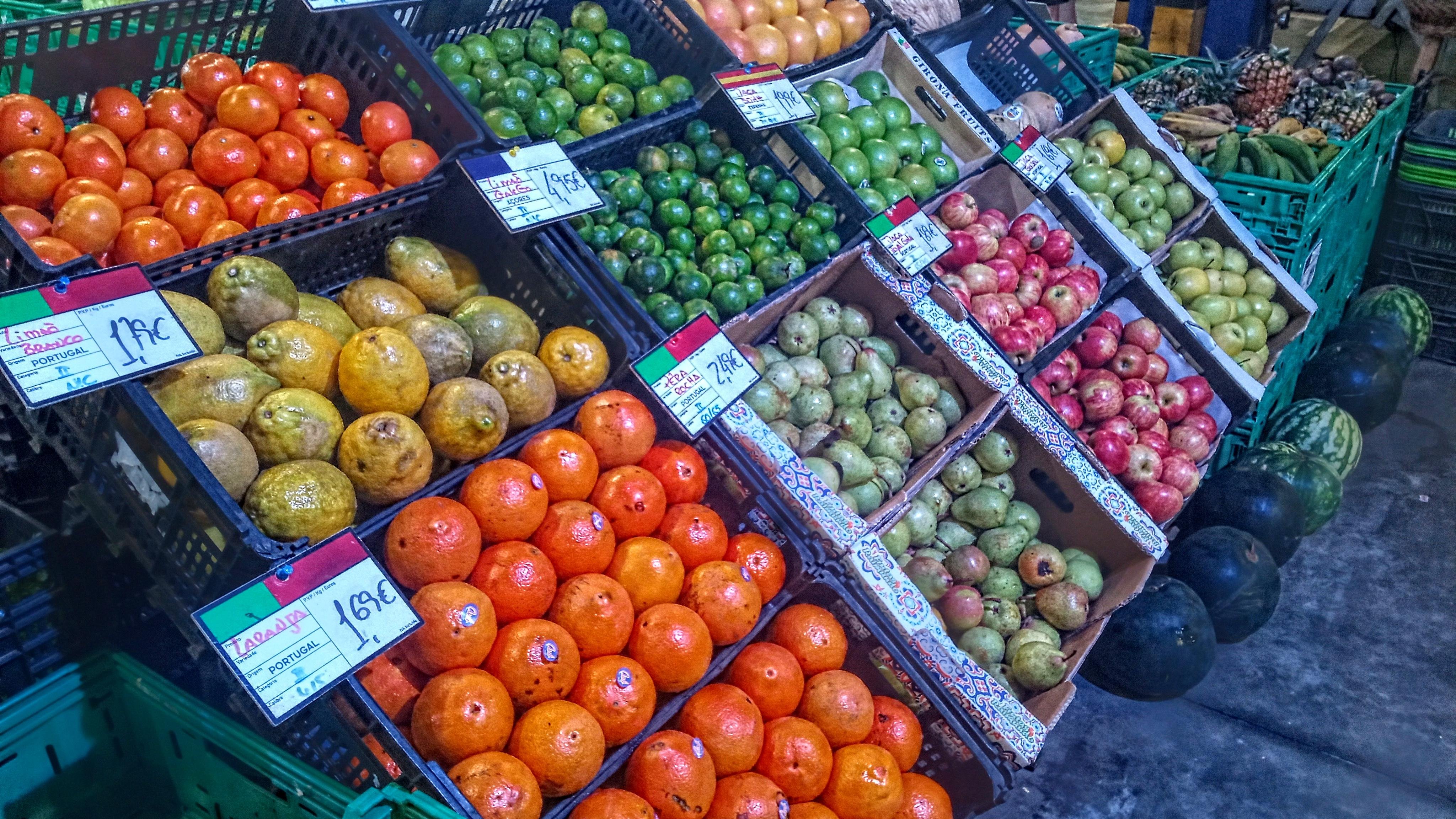 Ponta Delgada: Guided Food, Wine & Culture Walking Tour