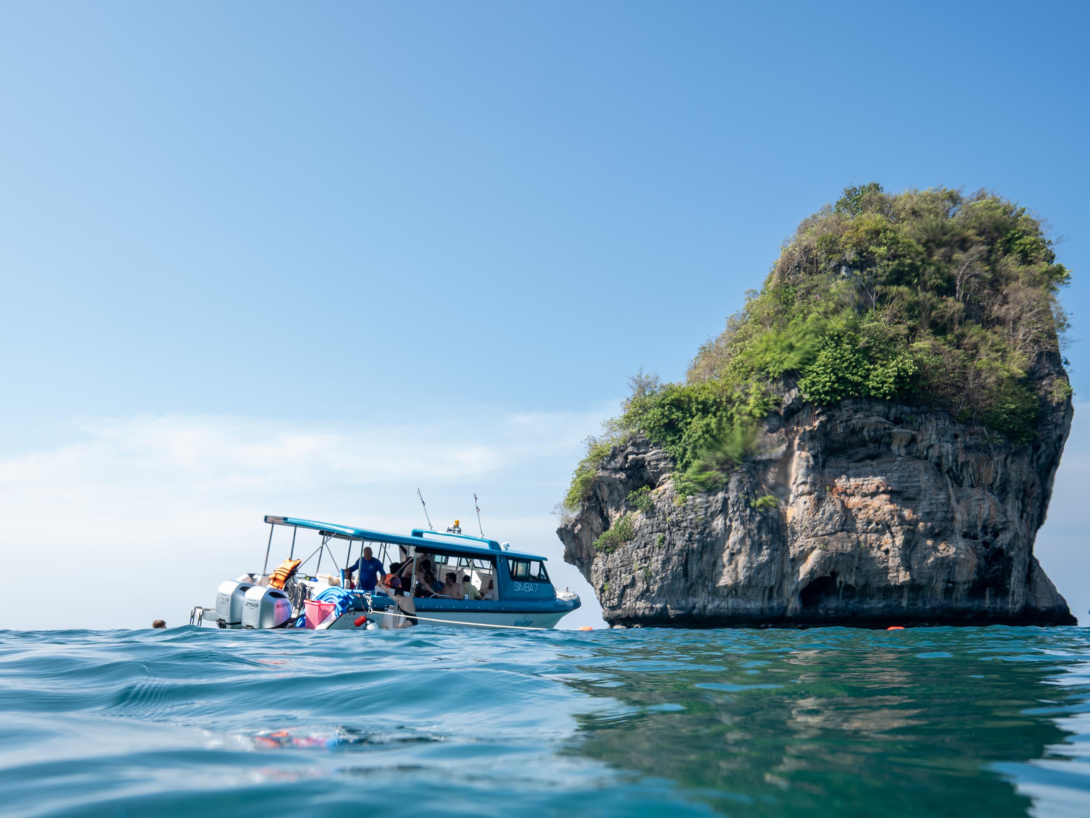 Phi Phi Islands Sunrise Speedboat Tour from Phuket